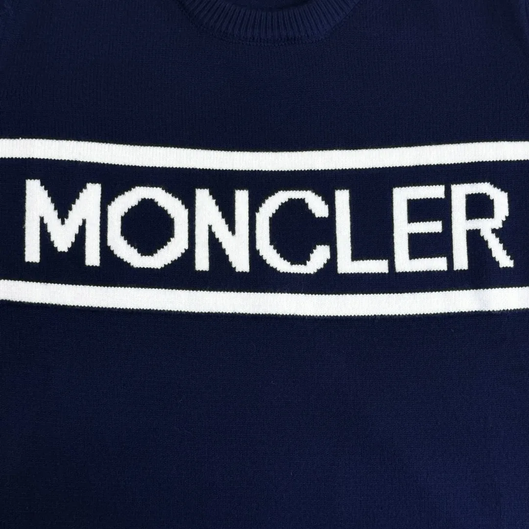P230 model number Comfortable and stylish upper body Color: Black Navy Size: S-XL