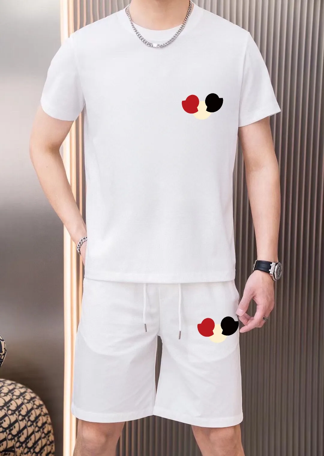 P290 💰 Brand [MONCLER] 2025 new men’s short-sleeved shorts suit! Synchronous sales on the official website! High-end version on the market! It feels delicate and soft! Make you more comfortable to wear! The draped silhouette is awesome! Size: M-5XL (please state your height and weight when placing an order)