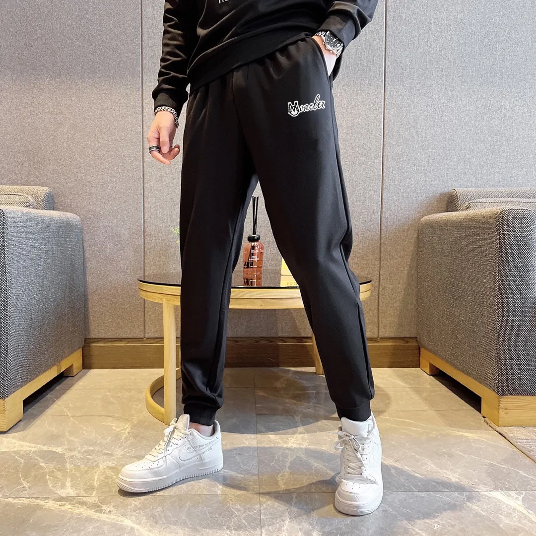 P360 💰 [MONCLER Mouth Covering] (Gospel for Fatty) hot-selling suit is coming. Focus on the original version of the official website. 2025 new hot-selling sweatshirt suit. The original order is hard to buy🇭🇰. It is the meticulous work of top designers for a fitting and perfect upper body effect. All-natural high-quality Roman cotton 100%, close-fitting comfort, noble and elegant! Original hardware embodies elegance and nobility! Counter size: M-5XL (maximum wear up to 220 pounds)