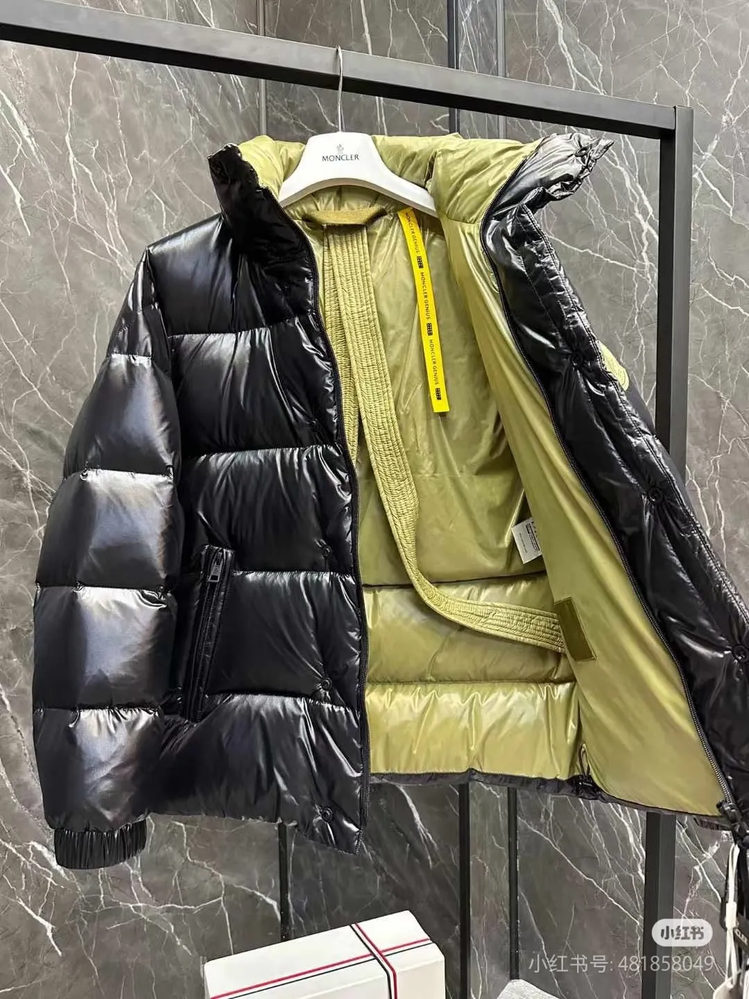 P840 Moncler. 1952 joint brand, bright black with green, matte black with blue, coffee color with blue, size 12345
