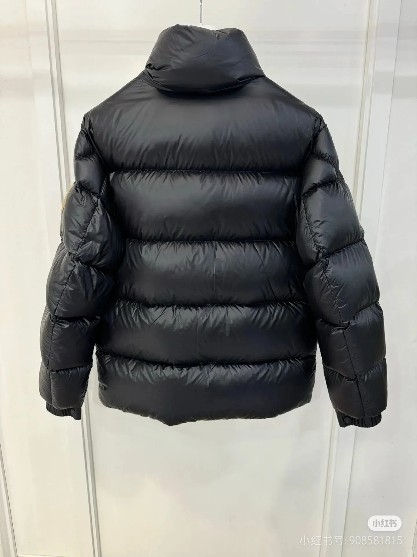P840 Moncler. 1952 joint brand, bright black with green, matte black with blue, coffee color with blue, size 12345