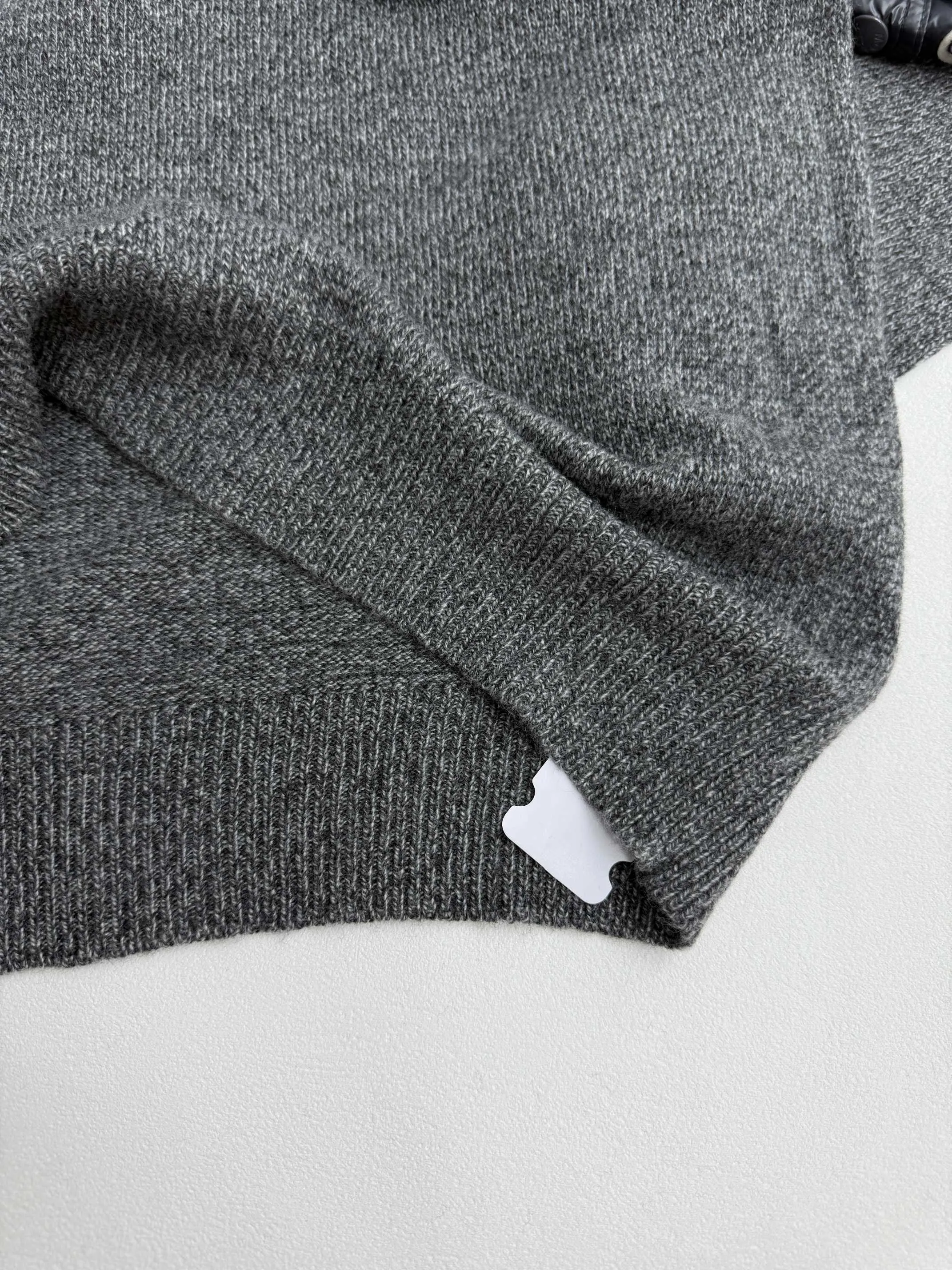 P410 Moncler Mouline patchwork crew neck sweater S/M/L/XL