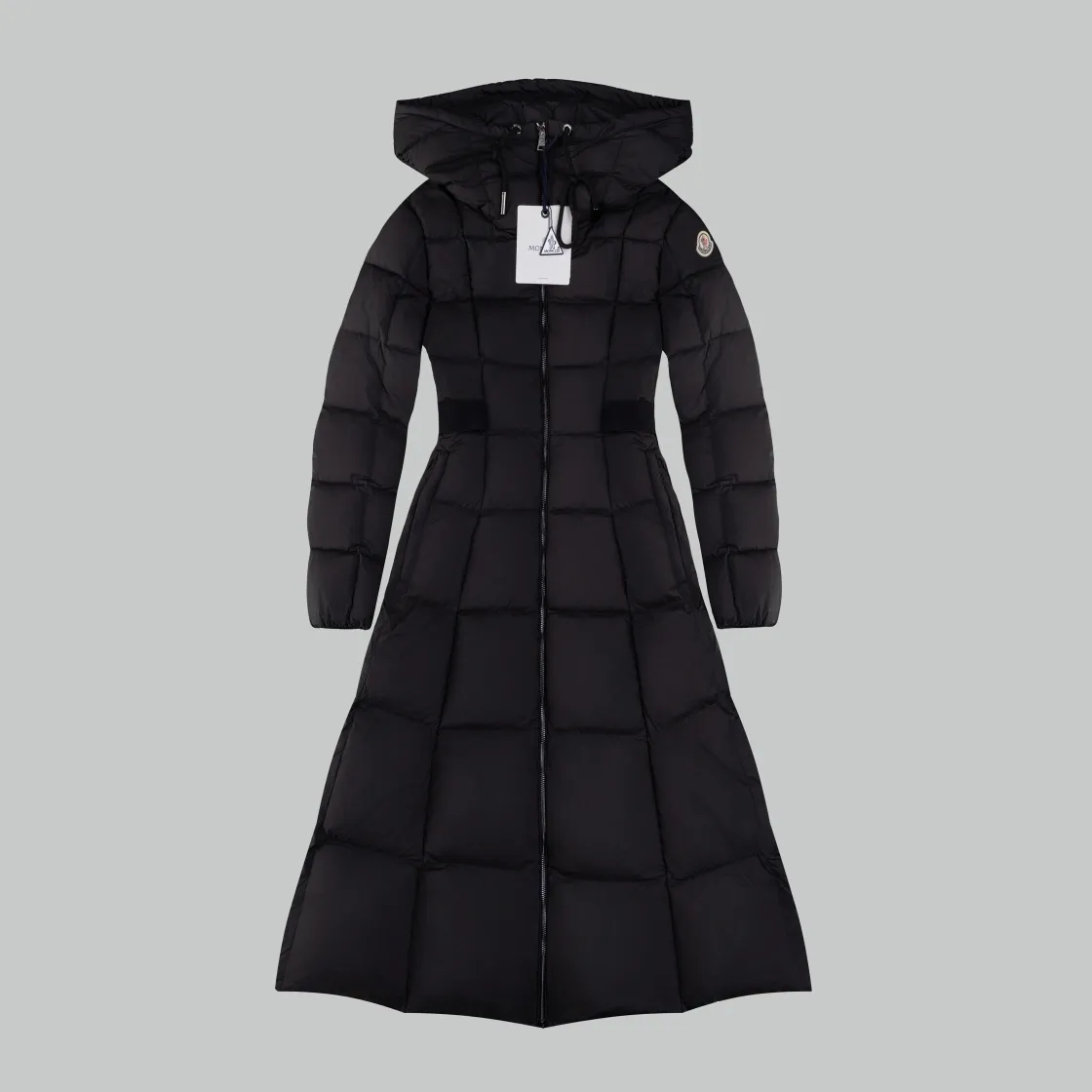 P1020 top version (Little Red Book’s popular model Runaway Princess) MONCLER/Mongolian 24ss Disney Runaway Princess series long corset winter new product long style ladies runaway princess must-have hot style. Women’s long down interprets classic items in new proportions, showing impeccable fashion style. Product Details The long down is made of polyester fabric and has a slim, wide silhouette. It has a nipped-in waist and a lightweight lining. The three-dimensional hood adds a finishing touch to the style. Size: 0/1/2/3