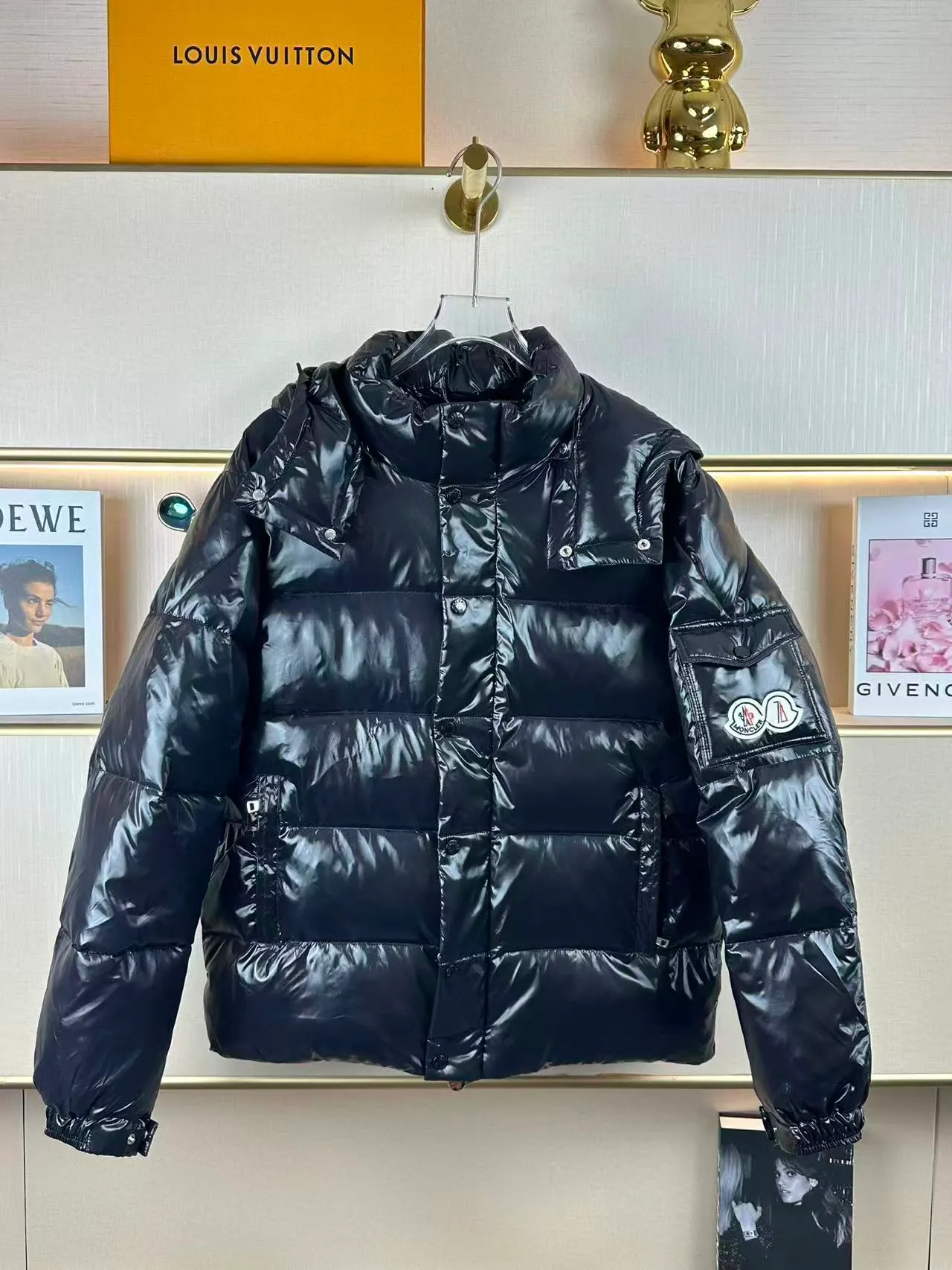 P660 new winter cotton clothing, Mengjia Maya classic style, same style for men and women, excellent thermal insulation effect, three-proof nylon material, custom zipper, double-layer gallbladder, Moncler/mask, two-color black, white, size M.L.XL.2XL3XL,