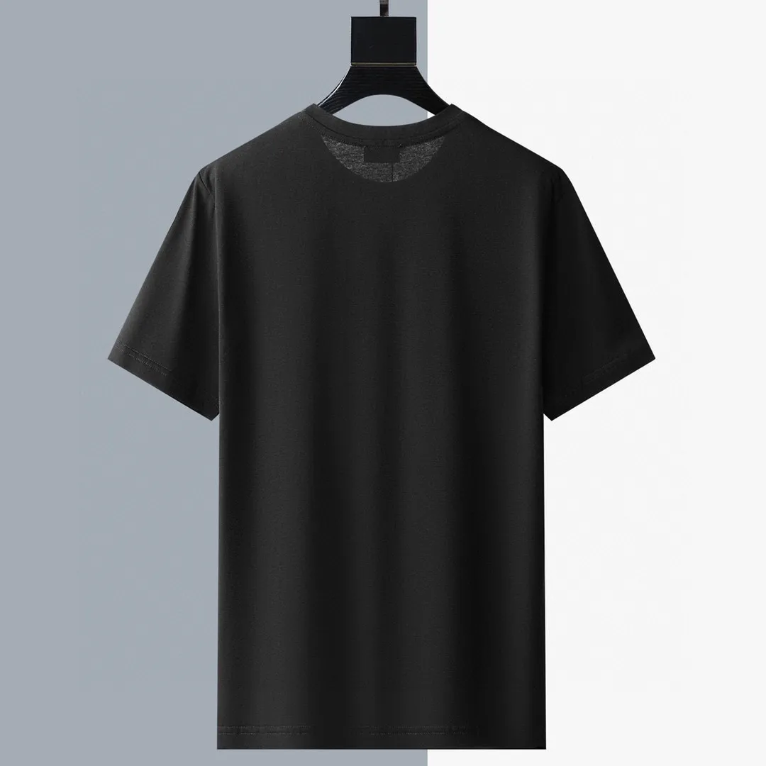 P280 Brand [MONCLER] 2025 new men’s short-sleeved shorts suit! Synchronous sales on the official website! High-end version on the market! It feels delicate and soft! Make you more comfortable to wear! The draped silhouette is awesome! Size: M-5XL (please state your height and weight when placing an order)