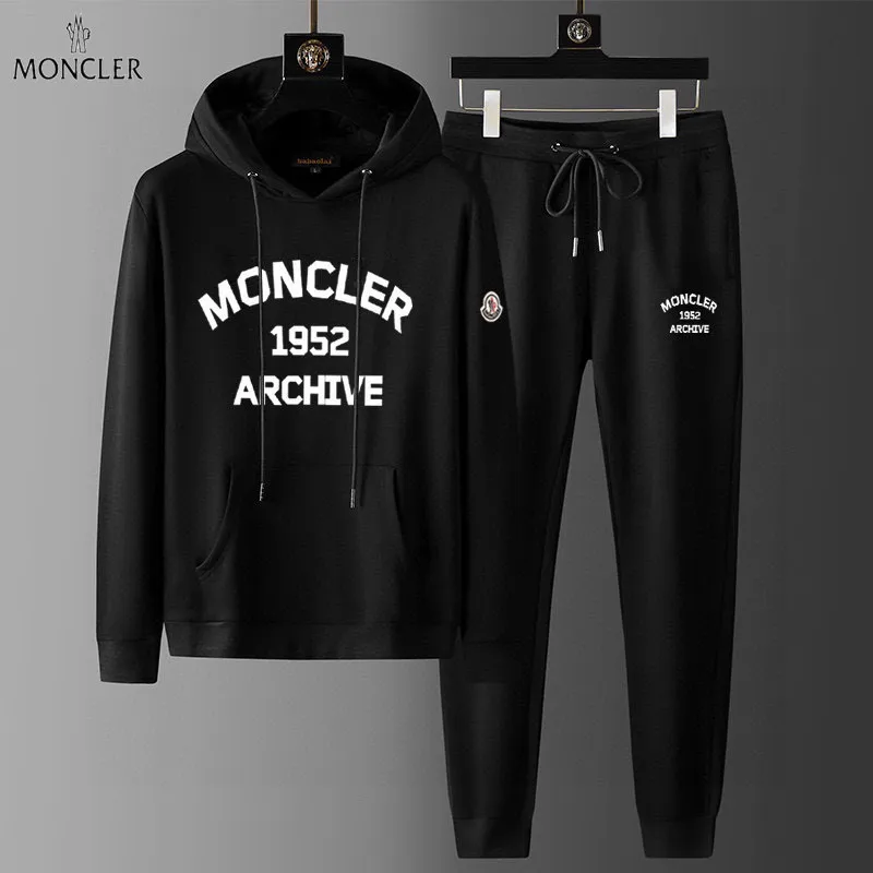 P380 💰 [MONCLER Mouth Covering] (Gospel for Fatty) hot-selling suit is coming. Focus on the original version of the official website. 2025 new hot-selling sweatshirt suit. The original order is hard to buy🇭🇰. It is the meticulous work of top designers for a fitting and perfect upper body effect. All-natural high-quality Roman cotton 100%, close-fitting comfort, noble and elegant! Original hardware embodies elegance and nobility! Counter size: M-5XL (maximum wear up to 220 pounds)