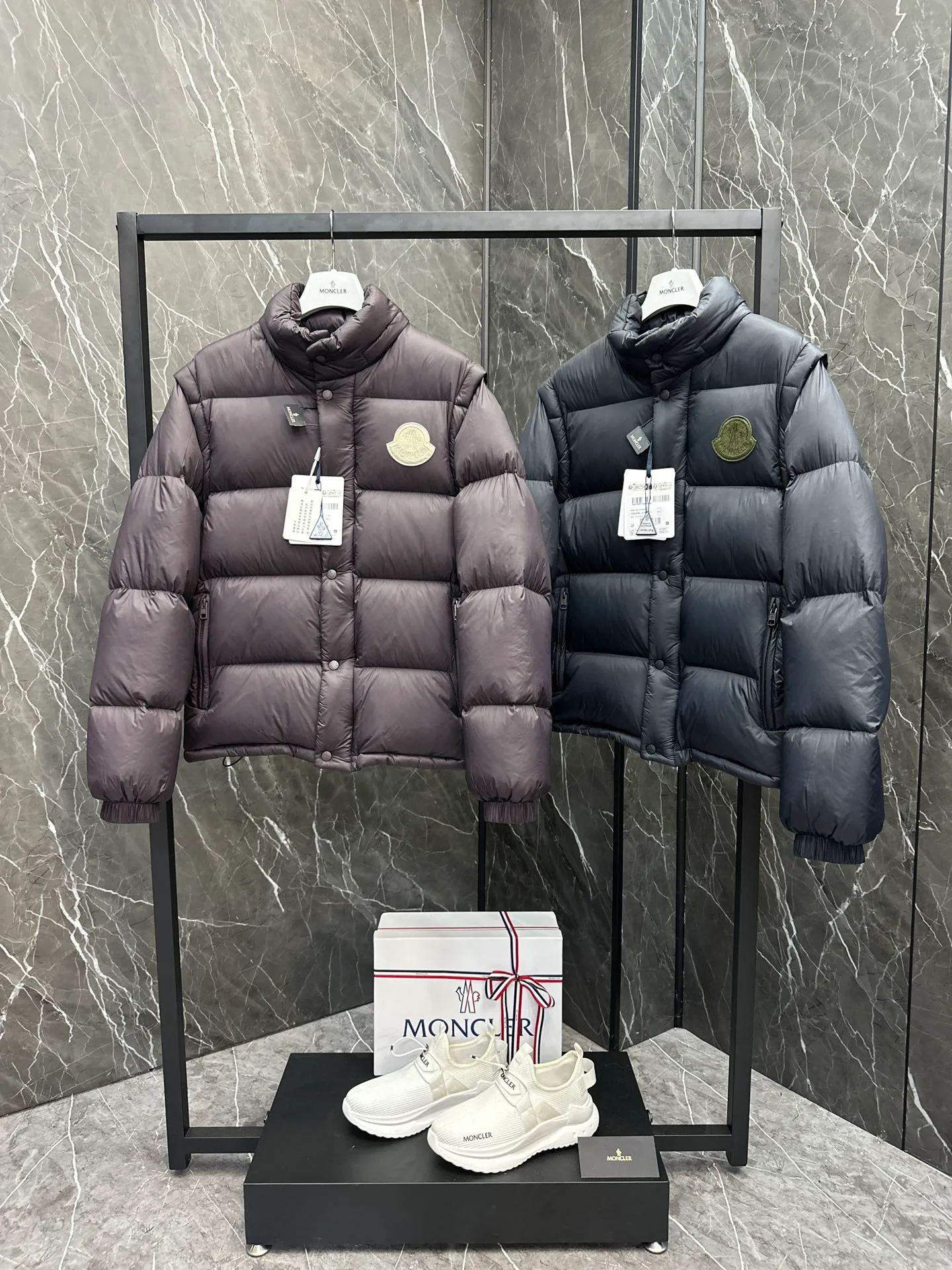 P900 Moncler Cyclone two-in-one down jacket. Black/dark navy/chocolate/baby blue. Available in four colors.
