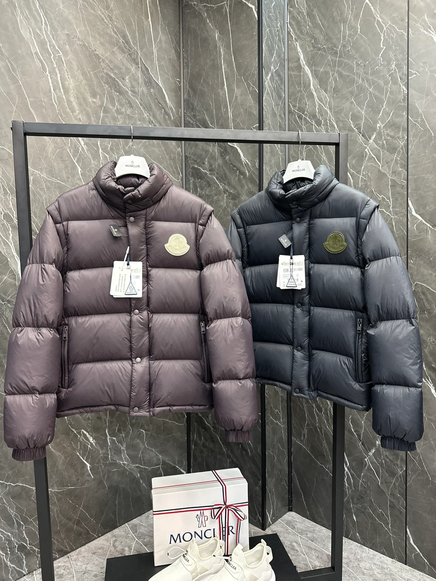 P900 Moncler Cyclone two-in-one down jacket. Black/dark navy/chocolate/baby blue. Available in four colors.