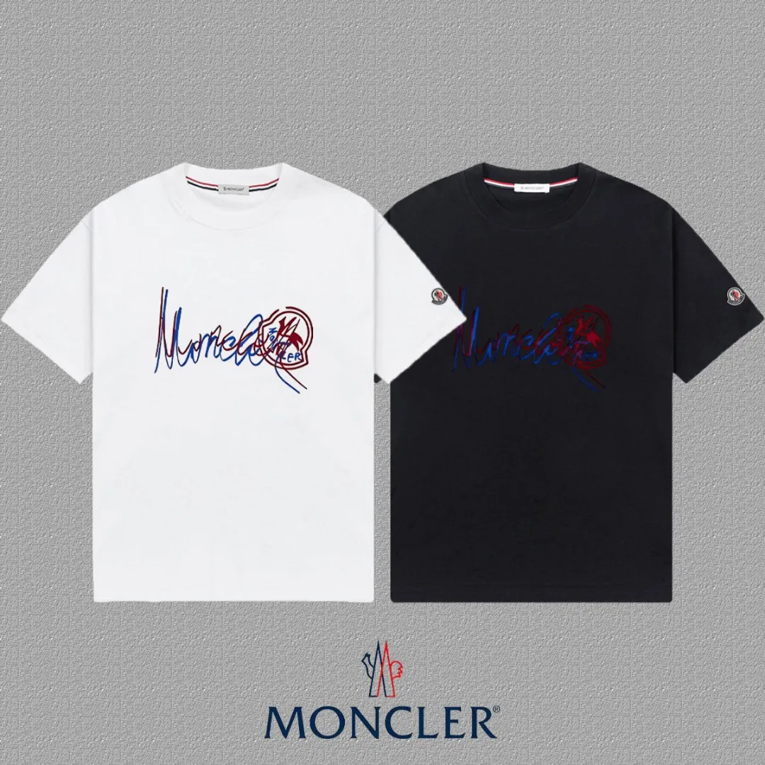 P140 🔥 [MONCLER] 2025FW short-sleeved T-shirt with badge + LOGO, high-end 26s double yarn 300g fabric, heavy fabric, custom stretcher rib, same vat and dye, complete three standards, same style for men and women, color: black, white, size: S M L XL 2XL