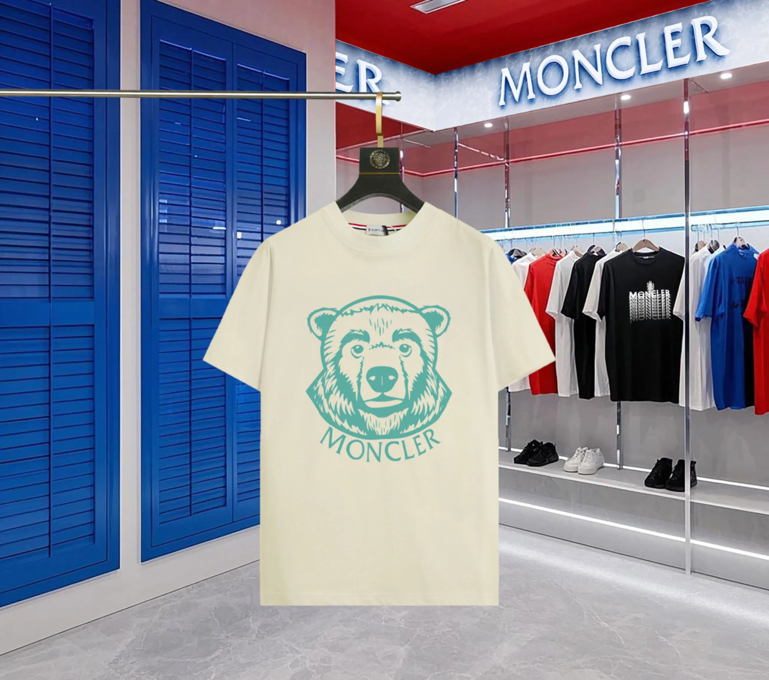 P140 💰Upgraded version "Mobile phone smart sensor ~ NFC chip armband ~ direct access to the official website for anti-counterfeiting" "Moncler ~ Mouth Mouth" 2025 new high-quality round neck short-sleeved T-shirt. The cuffs have imported embroidered labels. Customized dyeing, very comfortable to touch. Super versatile and good-looking short-sleeved. Complete with three labels. Non-market ordinary version. Feel free to compare. Quality is absolutely guaranteed! ‼ First of all, this original fabric is all custom-woven with 32-count double yarn fabric, 250G, and the weight is the same‼ Fine workmanship, double waistcoat method, double waistcoat method, double waistcoat method makes the whole dress more three-dimensional, which is not a craft that ordinary T-shirts can achieve🤪 Size: S-M-L-XL-2XL Color: black, white, apricot, same style for men and women