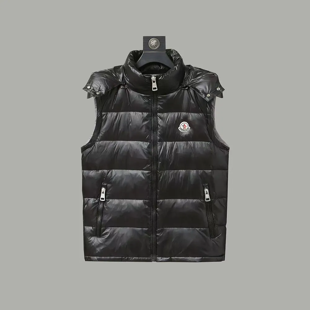 P640 MONCLER/Mask "Official website's same classic embroidered small label" Hooded down vest - Fabric: National standard 90 white duck down jacket, made of polyester fiber fabric. Comfortable and warm, perfect appearance, good bulk recovery after compression, heat-containing warmth, complete three standards, original fabric, official same style, different from ordinary version on the market - Color: black - Size: M L XL XXL XXL XXXL - Purchase the original mold and create it with a full set of customized accessories. Details determine success or failure.  - Accessories: The original accessories are complete with one to one and three standards, os off-shoulder version, same style for men and women, official website quality - no gender distinction, same style for men and women
