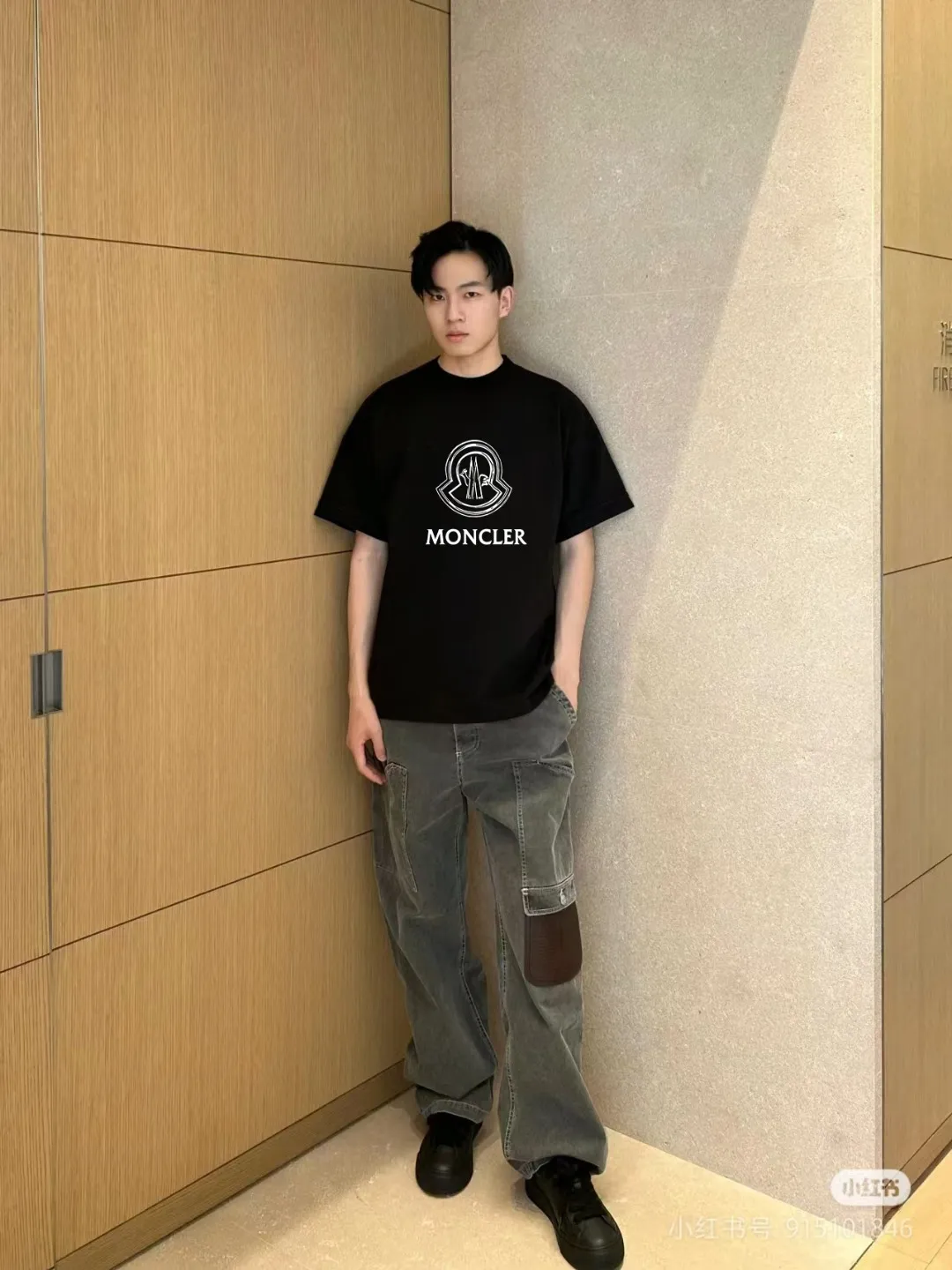 P140 [MONCLER] 2025FW short-sleeved T-shirt, LOGO printing, high-end 26s double yarn 300g fabric, heavy fabric, custom stretcher rib, same vat and dye, three standard complete, same style for men and women, color: black, white, size: S M L XL 2XL