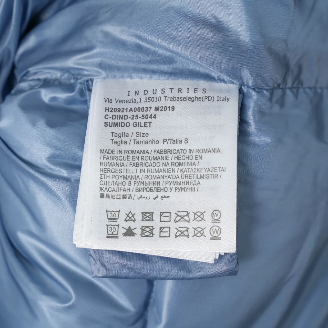 P640 MONCLER丨Muzzled chest big mark stand collar down jacket Color: sky blue Size: 1-6