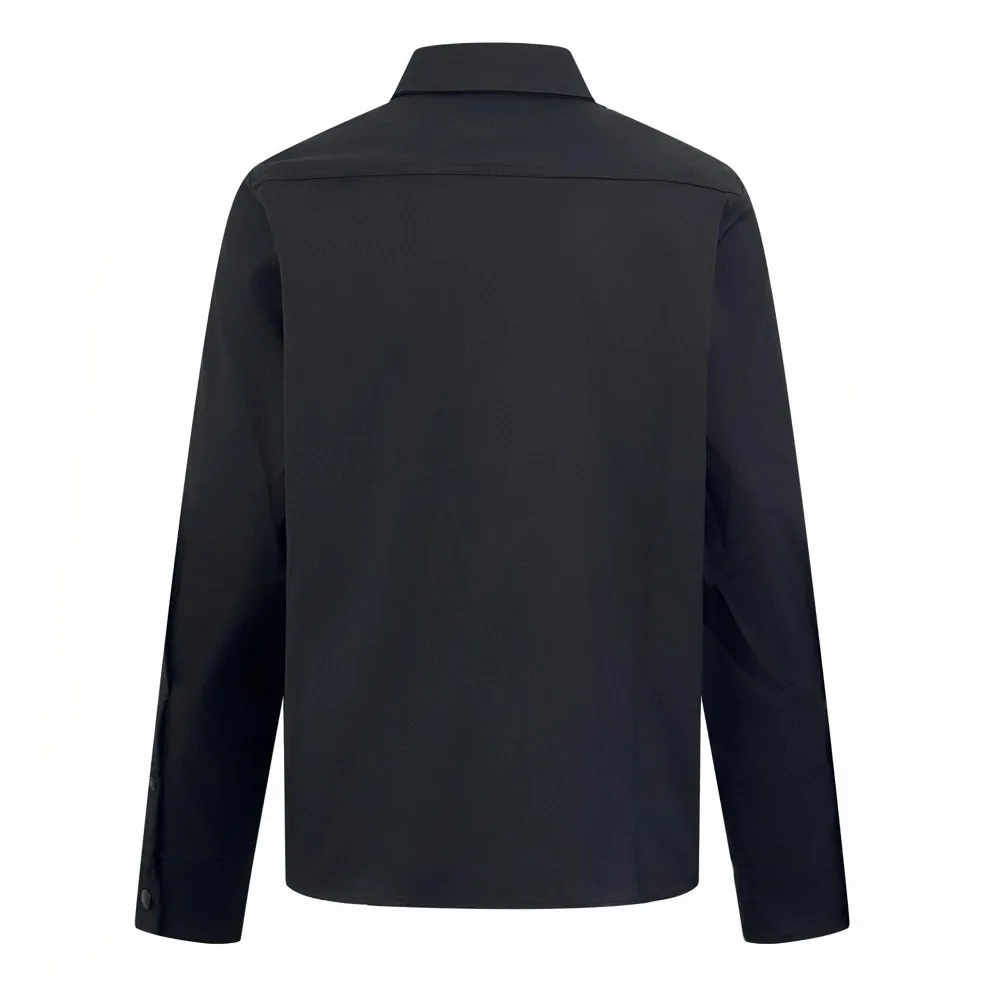P480 Exclusive supply] Moncler Pocket Logo Zipper Jacket (Black) Original purchase and development of 7,100, the fabric is made of custom-made high-quality cotton hidden pattern gabardine. It is full of texture, comfortable and close to the skin, encounters brown tones, and exudes restrained tenderness. The iconic Moncler logo embroidered logo is embellished on it, adding brand recognition. Simple and smooth lines. The zipper opening and closing also follows the principle of minimalism. Use simplicity as the pen and texture as the ink. Use the simplest elements. To outline the most moving fashion picture, imported special machine infrared is used to position the "Moncler logo embroidery". The position is more accurate. It is firm and strong. The template machine opens the bag. The preset template guides the position of the bag. The shape and size. The accuracy ensures the quality of the bag opening effect. The fabrics have been washed and washed. It has a better hand feel and texture. It is not easy to deform, not easy to shrink, not easy to fade, and maintains long-term beauty. Size:S-M-L-XL
