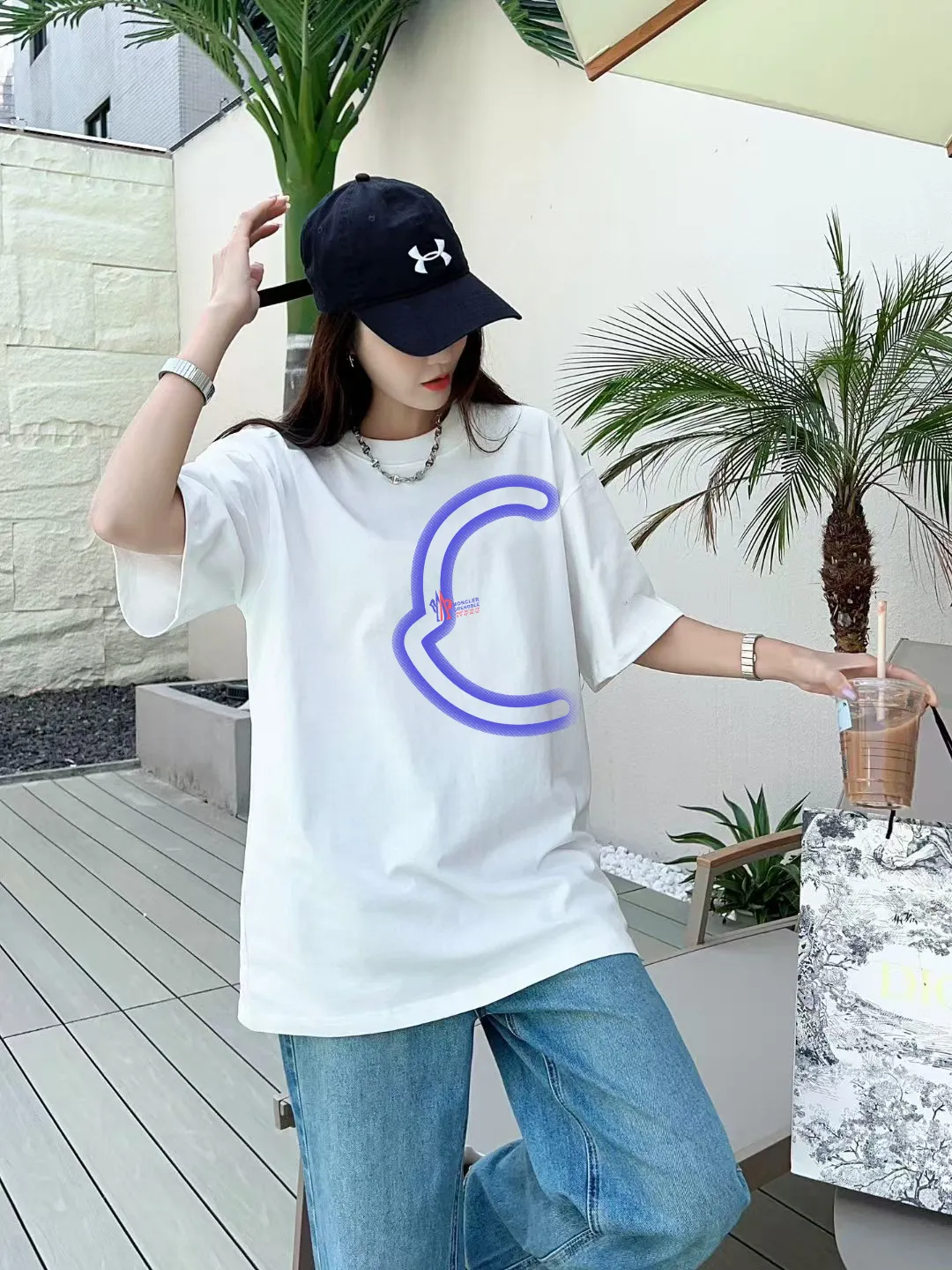 P140 [MONCLER] 2025FW short-sleeved T-shirt, badge + LOGO printing, high-end 26s double yarn 300g fabric, heavy fabric, custom stretch rib, same cylinder and dye, complete three standards, same style for men and women, color: black, white, size: S M L XL 2XL
