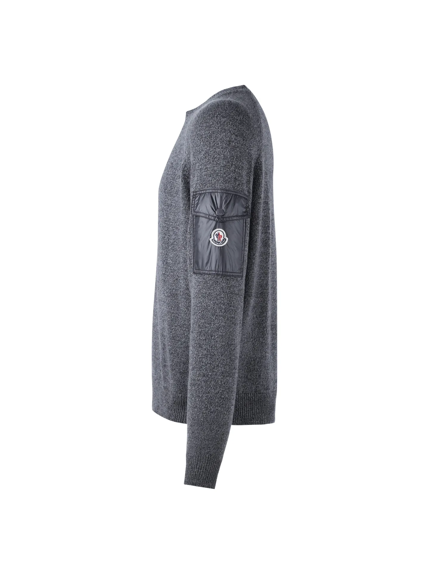P400 White background picture] MONCLER/muzzled sleeve pocket logo wool and cashmere long-sleeved crew neck sweater [Ready stock] S M L Dry cleaning is recommended (this product is made of wool and is not easy to machine wash)