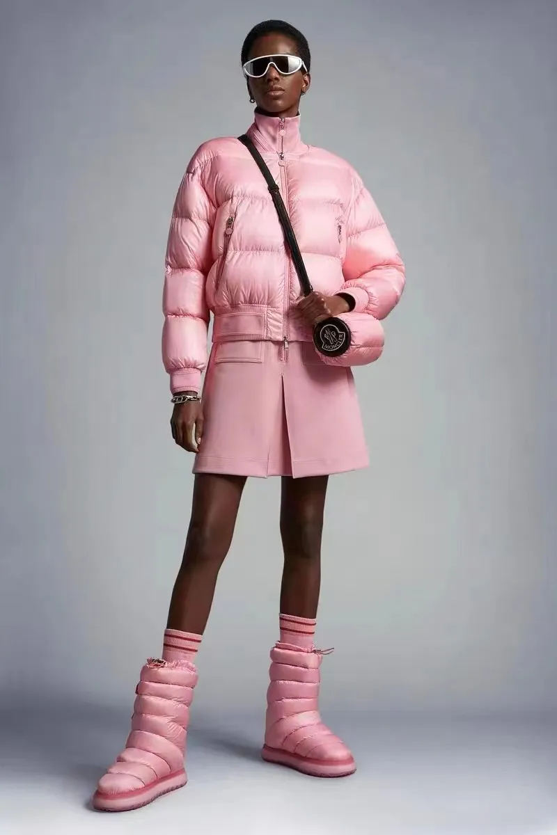 P640 💎High version💎 Moncler/Moncler 23 years new Jolin Tsai baseball jacket down jacket 90 white duck down