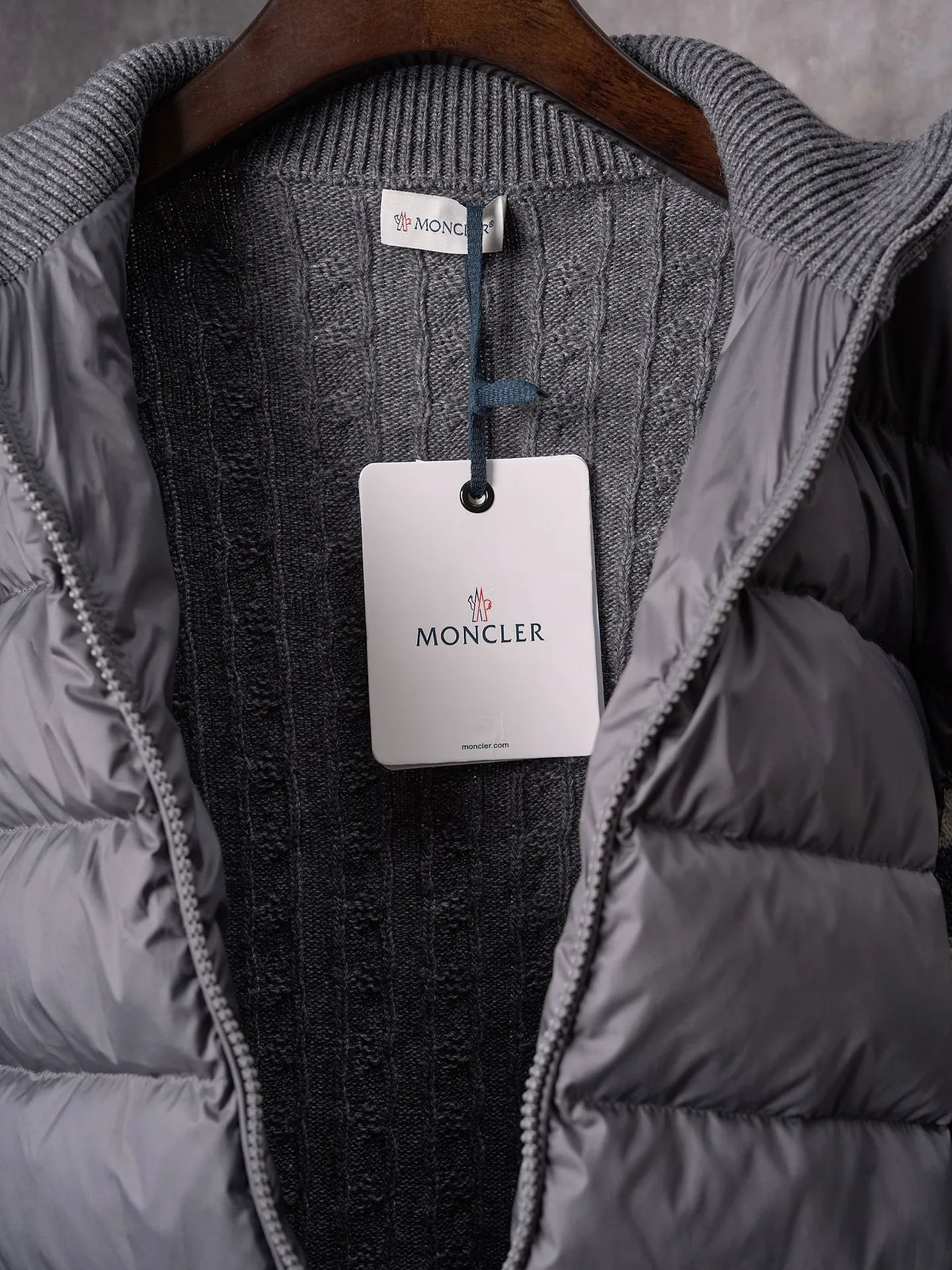 P780 Actual hanging auction] Moncler/Mask Classic Stand Collar Spliced ​​Wool Knitted Parallel Bar Armband Zipper Down Jacket [Ready Stock] S/1 M/2 L/3 XL/4