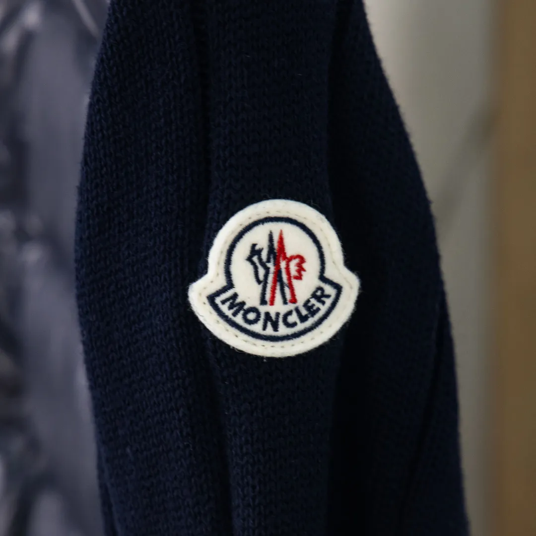 P760 💰zp version [Exclusive supply] Moncler Mouth 23 New Men's Thin Knitted Splicing Down Jacket Winter Regular Color: Blue Size: M L XL 2XL 3XL Number: MM10626