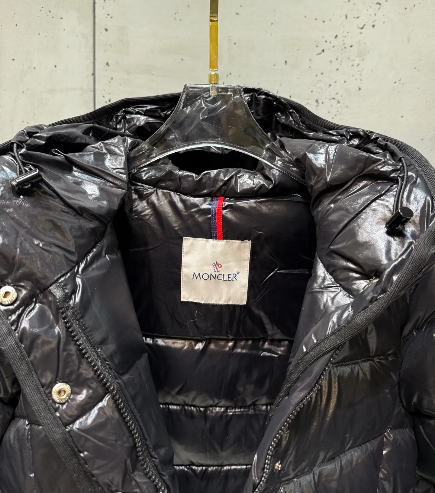 P920 Women's Moncler FW24 Barante short waist silhouette zipper long-sleeved down jacket Color: light pink off-white black Size: 0 1 2 3