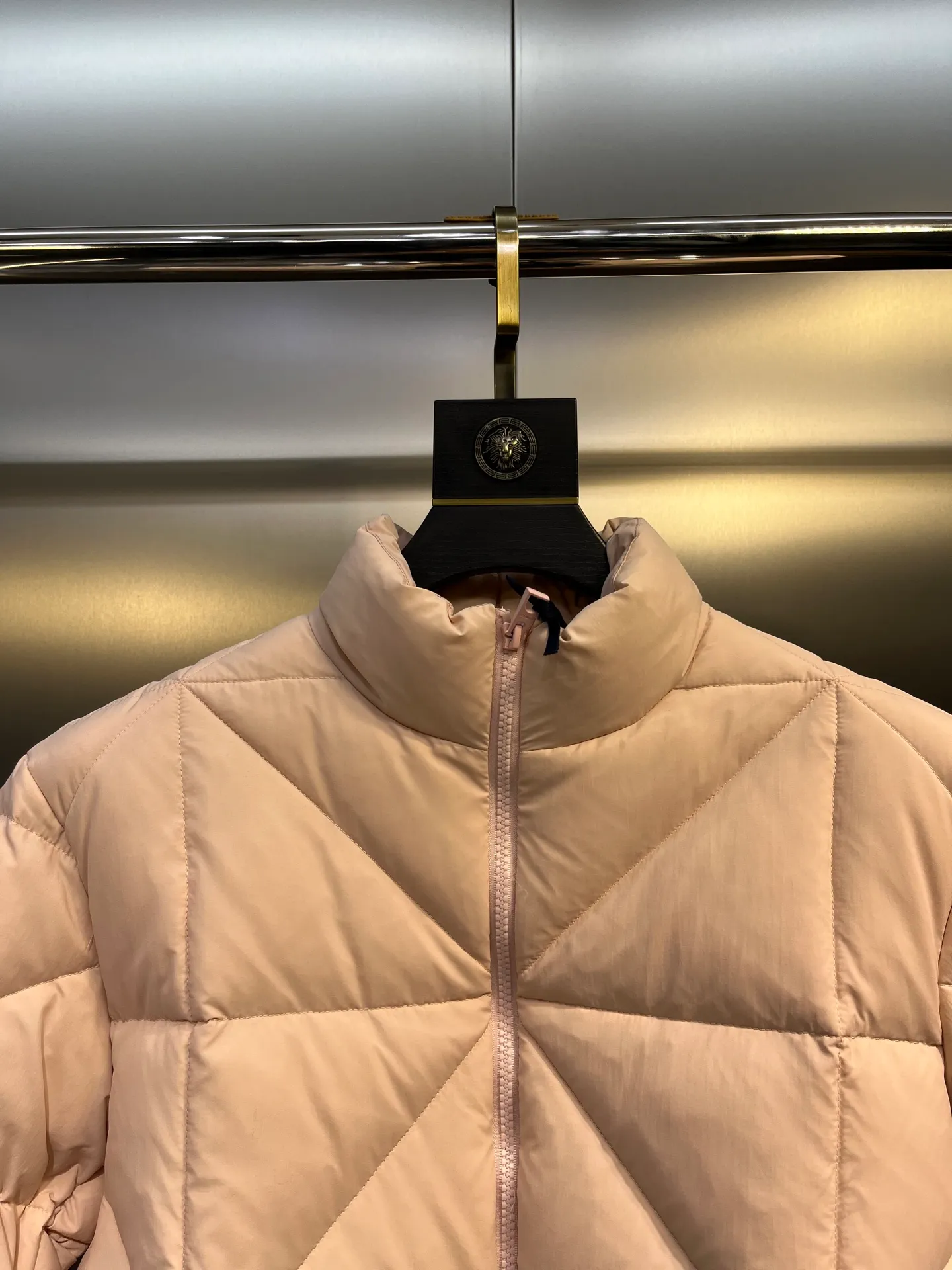 P860 moncler 🌟Highest quality Moner 2025 Autumn and Winter New Anafi Women's Diamond Quilted Short Down Jacket Color: Black Pink Size: 0123
