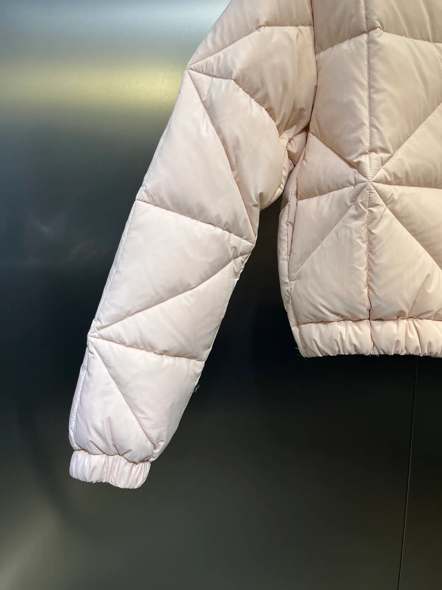 P860 moncler 🌟Highest quality Moner 2025 Autumn and Winter New Anafi Women's Diamond Quilted Short Down Jacket Color: Black Pink Size: 0123