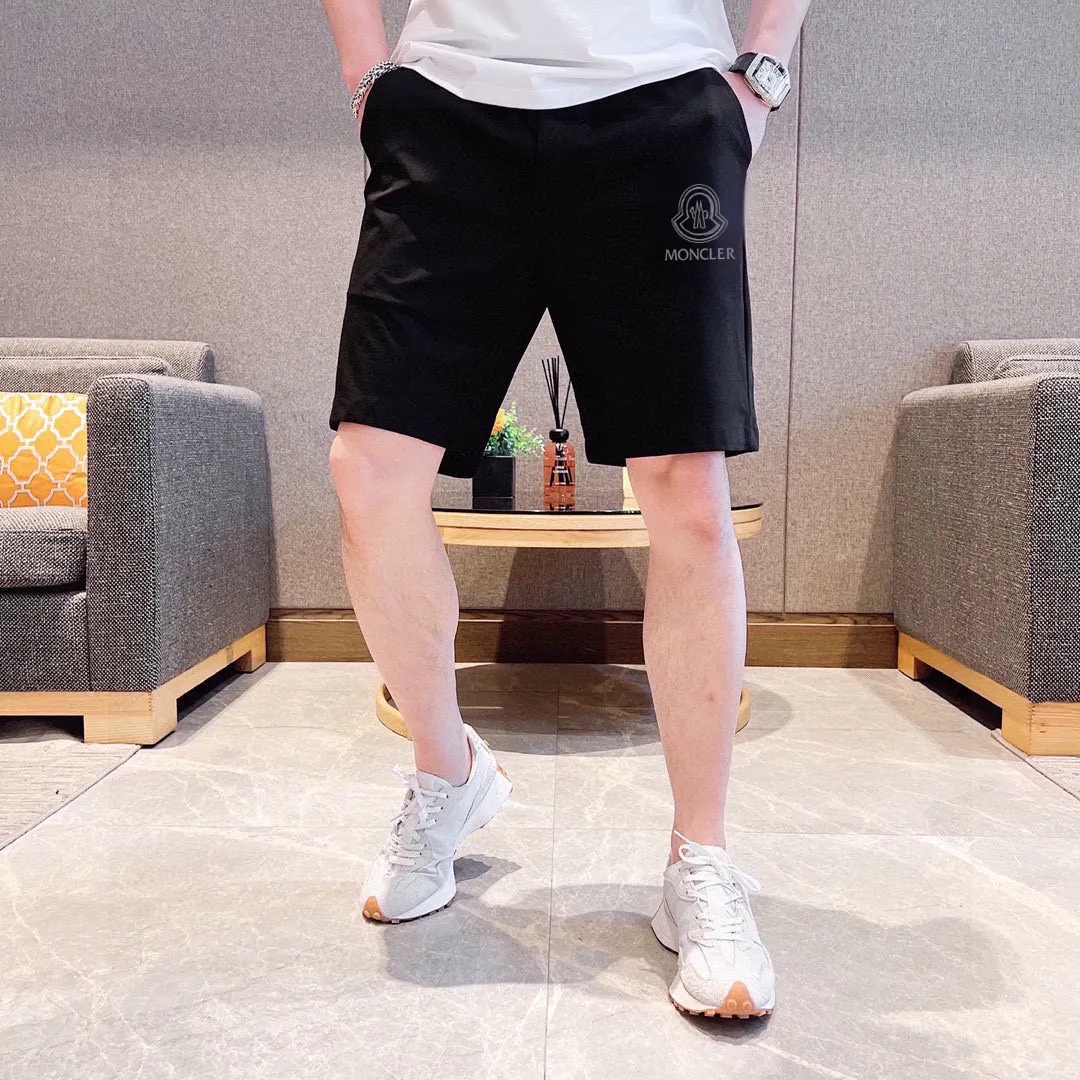 P290 Brand [MONCLER] 2025 new men’s short-sleeved shorts suit! Synchronous sales on the official website! High-end version on the market! It feels delicate and soft! Make you more comfortable to wear! The draped silhouette is awesome! Size: M-5XL (please state your height and weight when placing an order)
