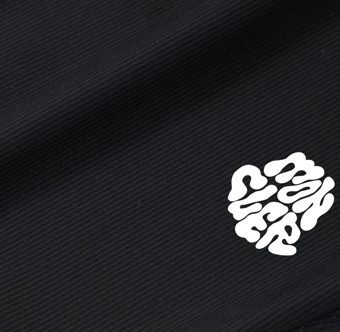 P230 Moncler spring and summer new model, two-color high-quality thin sports and leisure ice silk pants. Smooth, comfortable, anti-wrinkle and traceless pants. 🗯Soft texture, slightly elastic to the touch, cool ice silk pants. Waist elastic band, fashionable version design. 🗯 Neat and neat wiring, suitable for both sports and leisure! It can be easily controlled by all body types. Two classic colors are available. 🗯New summer product. Versatile and easy to match. The upper body is very simple, handsome and stylish. It can be easily controlled by men and women. Color: Black Gray Size: S-XL