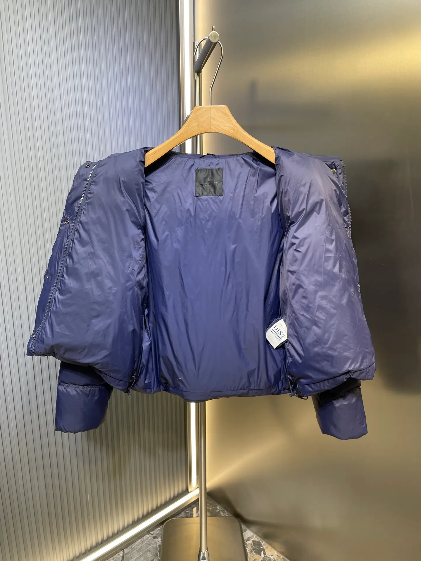 P900 Moncler🌟Moncler