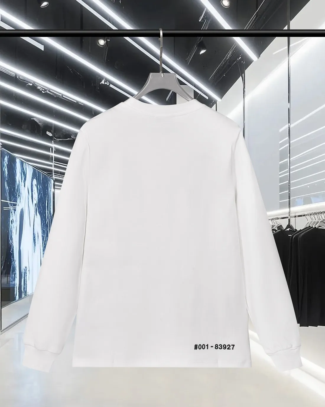P220 MONCLER/muzzle 2025Fw new autumn and winter style Silicone three-dimensional printed letter logo on the front and back of the chest Uniform for men and women Pullover round neck long-sleeved T-shirt Brand classic Long-staple cotton fabric Official synchronization High version High quality Fashion personality Versatile trend Pure original quality Original fabric Hang tag Collar label Washed wheat Complete three labels Color: Black. White. Size: M-3XL