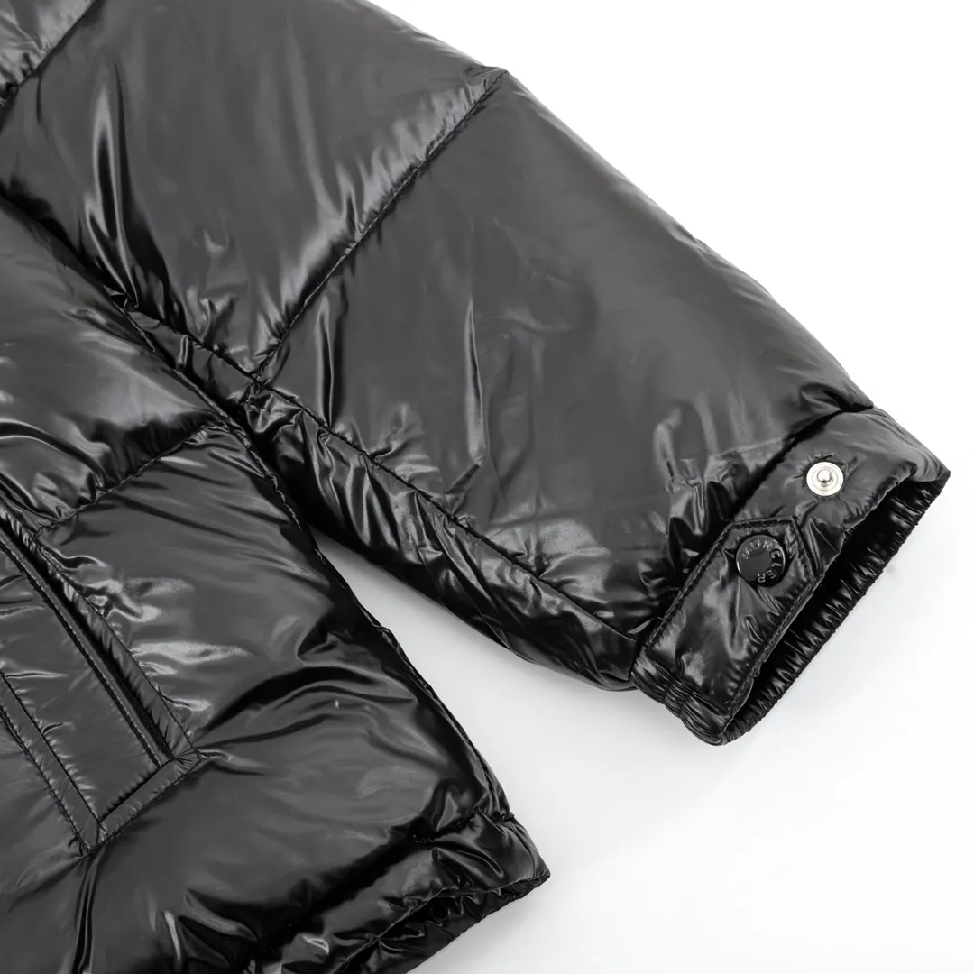 P800 Moncler/mask webbing hooded down jacket Size: 1-5