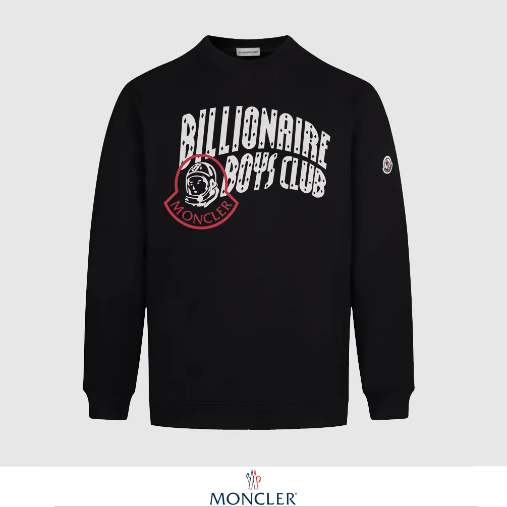 P240 Recommend the most popular Moncler masked 380g printed terry crew neck sweatshirt. Breathable pure cotton fabric. The texture is very soft and comfortable. No shrinkage, no deformation, no pilling). Original customized accessories. Collar label. Wash mark. Hang tag. Packaging (perfect details). Color: White. Black. Size: XS S M L.