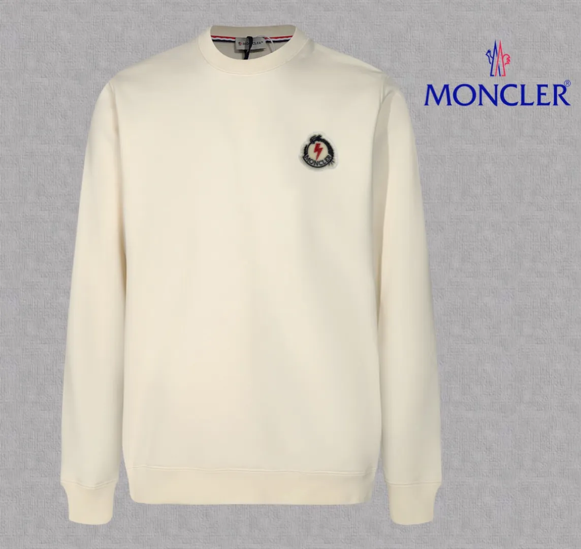 P210 High-version sweatshirt) [Long-term stock] 〖𝐌𝐎𝐍𝐂𝐋𝐄𝐑~Mask〗 Made of 440g heavy-weight fabric. It is different from the market currency. It can be matched with any variety and is properly handsome. 😎The whole dress is made of double waistcoats. The double waistcoats make the whole dress more three-dimensional. Not ordinary factories can do such fine work. 2025 Spring runway version of the T stage, on sale at the counter, round neck terry sweatshirt, high-end double-strand pure cotton, custom-made stretch ribs, dyed in the same vat, complete with three standards, matched with exquisite embroidered LOGO on the chest, simple and advanced, same style for men and women. Color: black, apricot, white, size: S M L XL 2XL