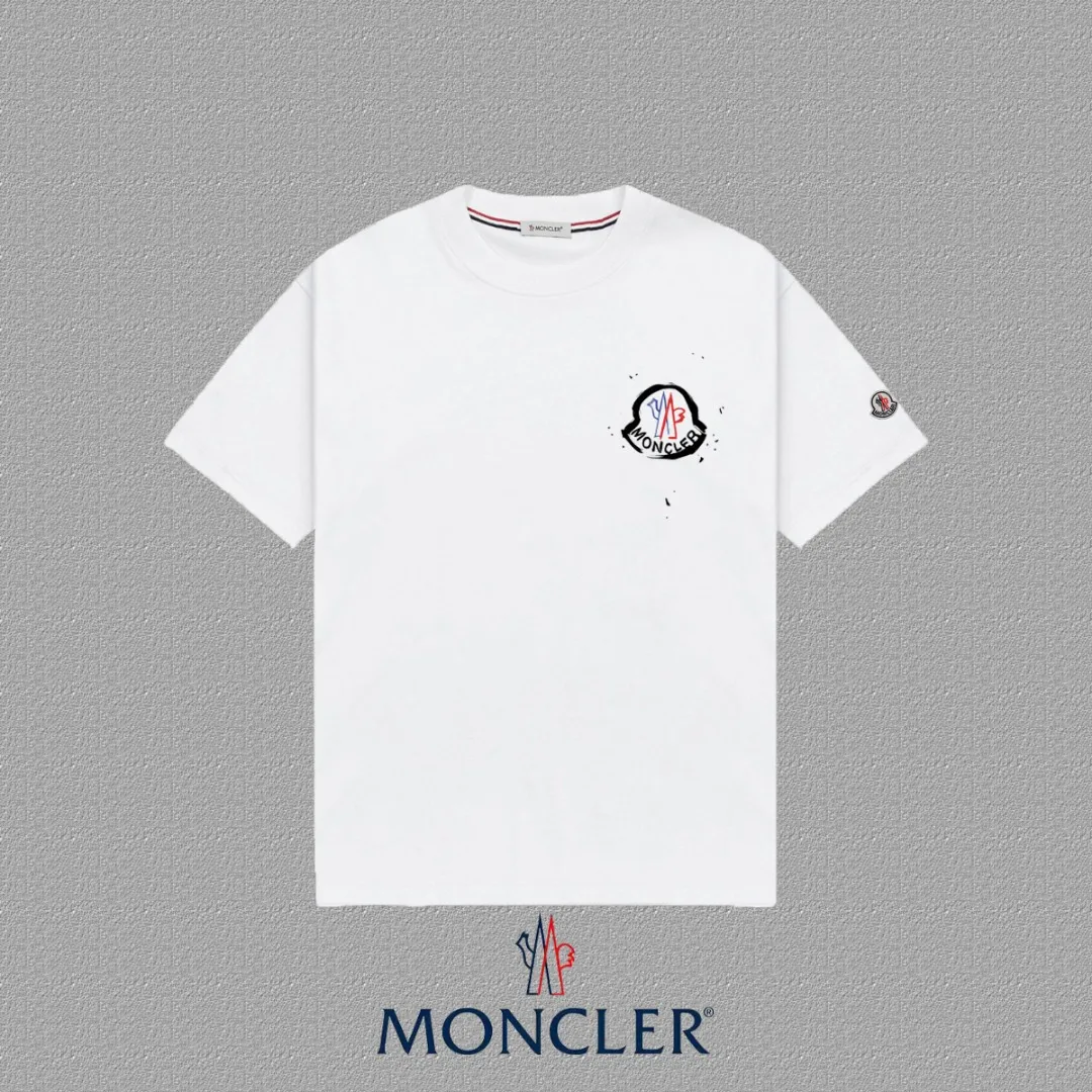 P140 [MONCLER] 2025FW short-sleeved T-shirt with badge + LOGO, high-end 26s double yarn 300g fabric, heavy fabric, custom stretcher rib, same cylinder and dye, complete three standards, same style for men and women, color: black, white, size: S M L XL 2XL
