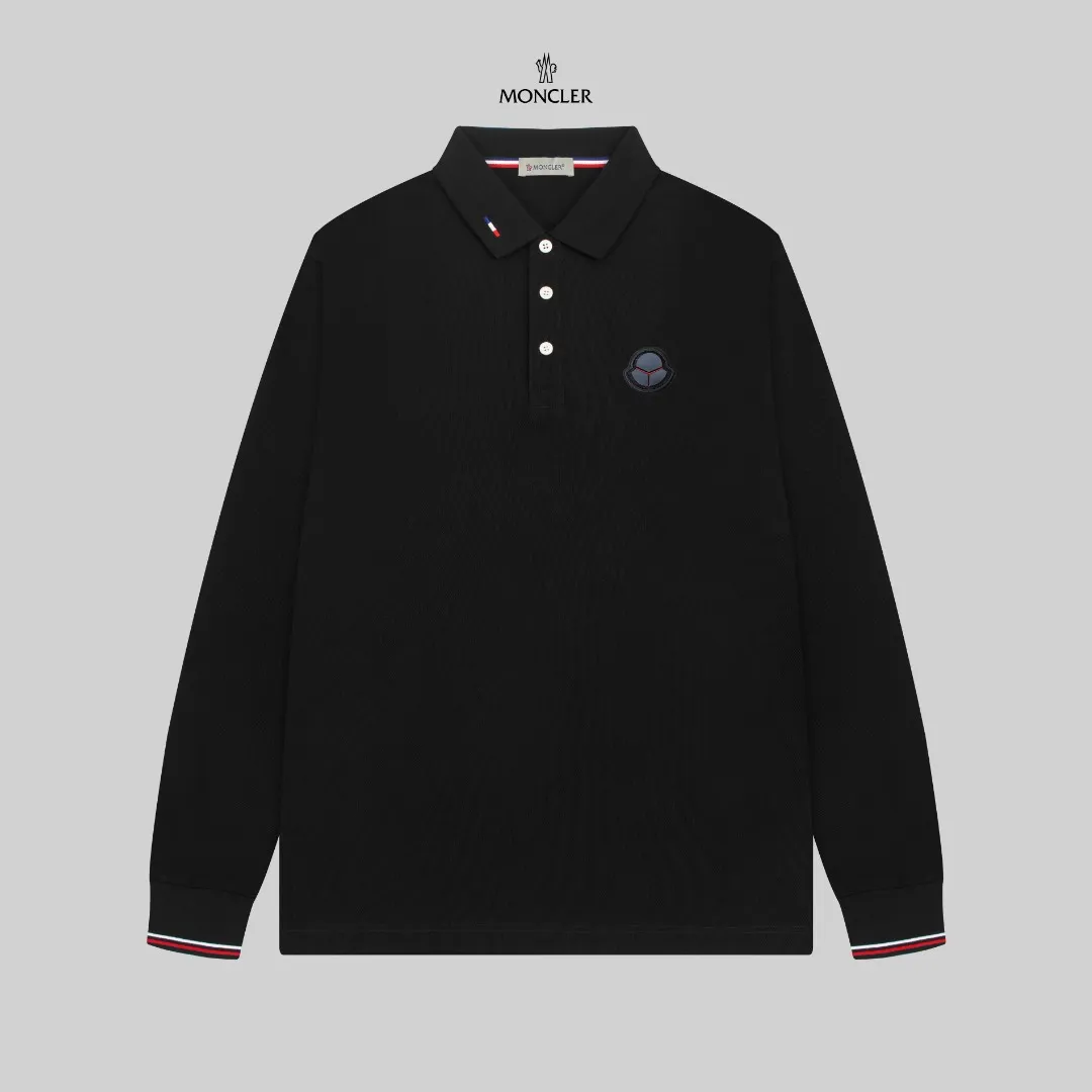 P210 MONCLER/Mask 25SS new logo embroidered lapel long-sleeved Polo shirt.  A simple yet refined T-shirt. The best item to create a modern and elegant look. Excellent channel product! Customer-supplied Piquet porous fiber pique cotton fabric, which can be called a "breathing fabric."  The unparalleled texture is inseparable from the exquisite materials used in craft tailoring. The craft knitted quilted design makes the hand feel extremely smooth and delicate without any roughness. The original logo design is more luxurious and noble. The upper body is comfortable and classy. The hand feels very smooth and soft. It can be easily controlled regardless of business, fashion or leisure. The age span is very large, which conforms to the trendy and practical dressing customs. It is the first choice for senior urban fashion people.  Black/white/Tibetan orchid Size: M~3XL