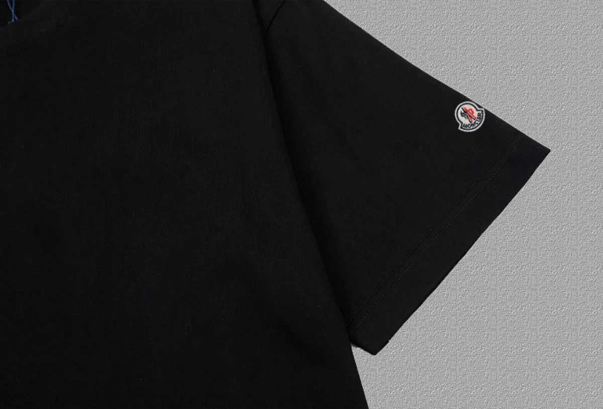 P140 🔥[Moncler] 2025FW short-sleeved T-shirt LOGO printing, high-end 26s double yarn 300g fabric, heavy fabric, custom stretcher rib, same vat and dye, complete three standards, same style for men and women, color: black, white, size: S M L XL 2XL