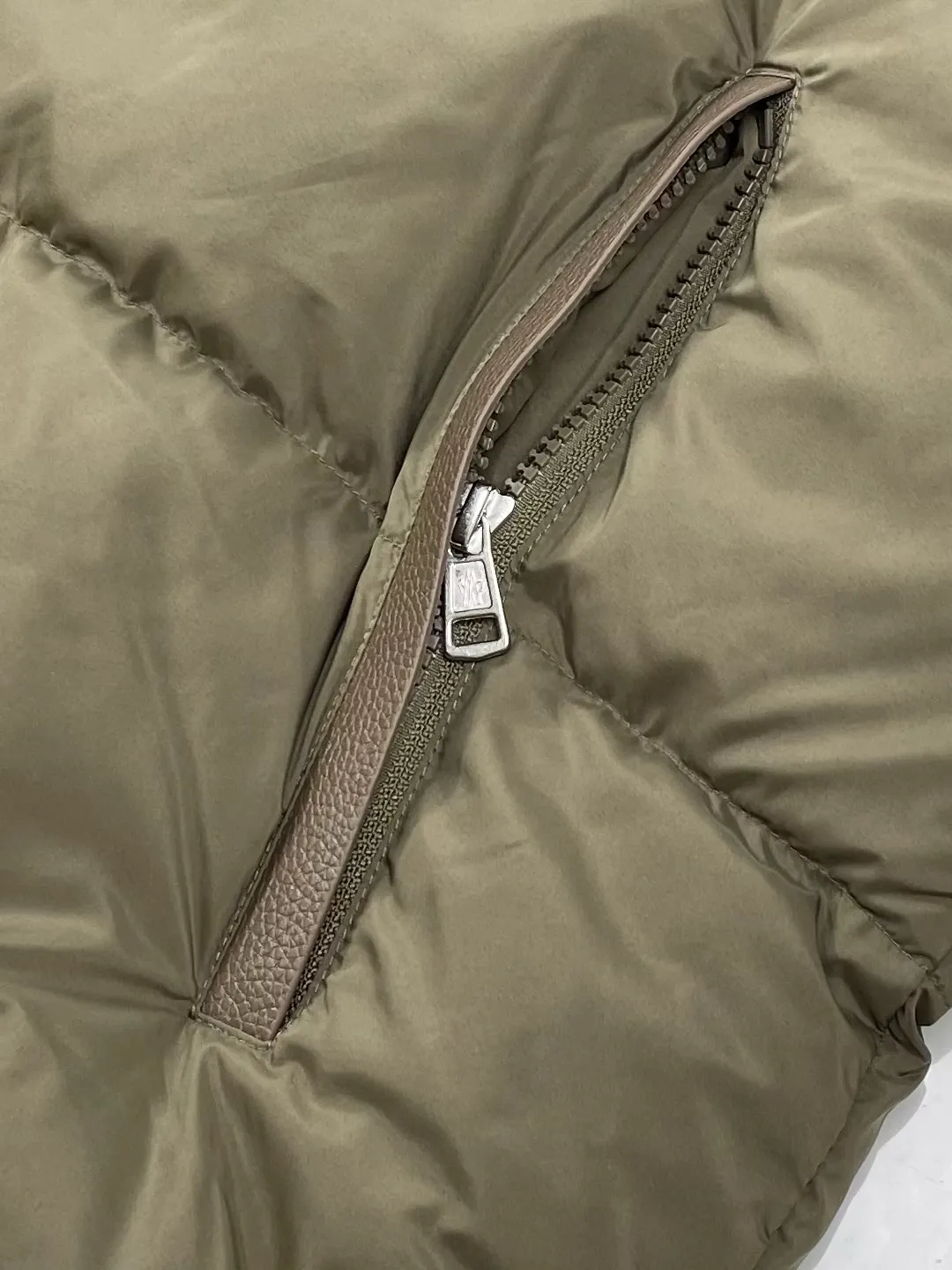 P970 (high version) Moncler-MONCLER leather logo zipper down jacket Size:1 2 3 4 5