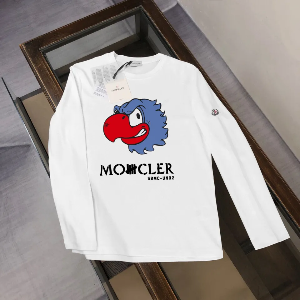 P180, a non-off-the-shelf model, you can trust it. Moncler printed long-sleeved T-shirt, 240g breathable cotton fabric, very soft and comfortable texture, does not shrink, does not deform, does not ball), can be worn alone as a base layer. Original customized accessories, collar label, care mark, hangtag, packaging (perfect details) Color: White Black Size: XS S M L