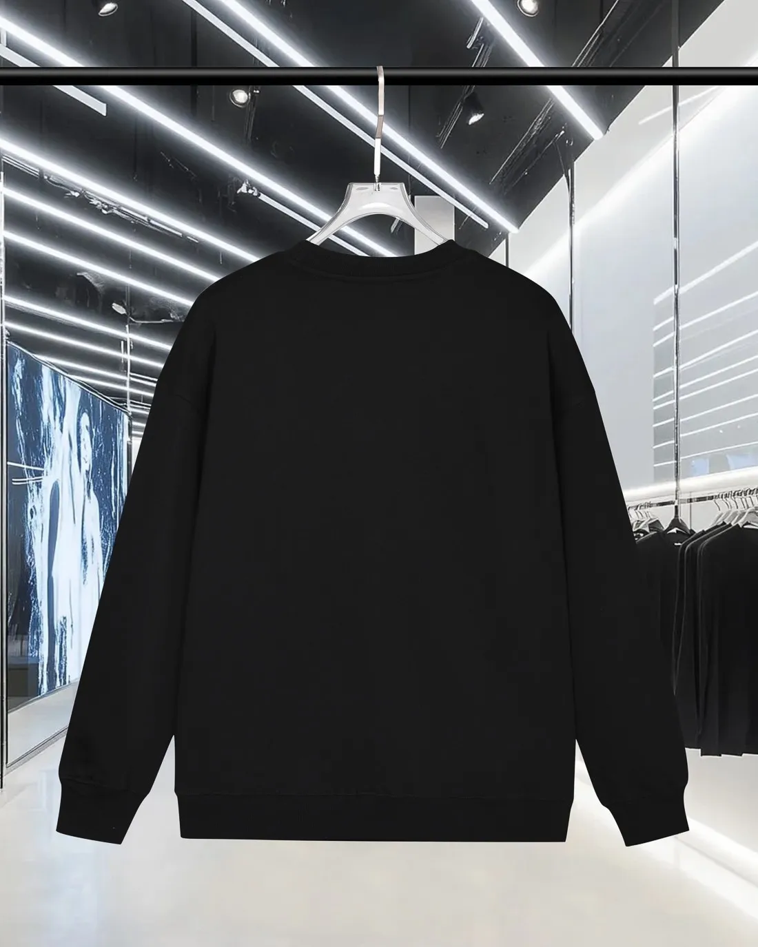 P220 (Next day shipping) MONCLER/Mousse 2025Fw new autumn and winter 400g pullover round neck long-sleeved sweatshirt Ghosted offset letter logo Embossed technology Same style for men and women Brand classic Pure cotton fabric Official synchronization High version High quality Fashion personality Versatile trend Pure original quality Original fabric Hang tag Collar label Washed wheat Three labels complete Color: Black. White. Size: S-XL
