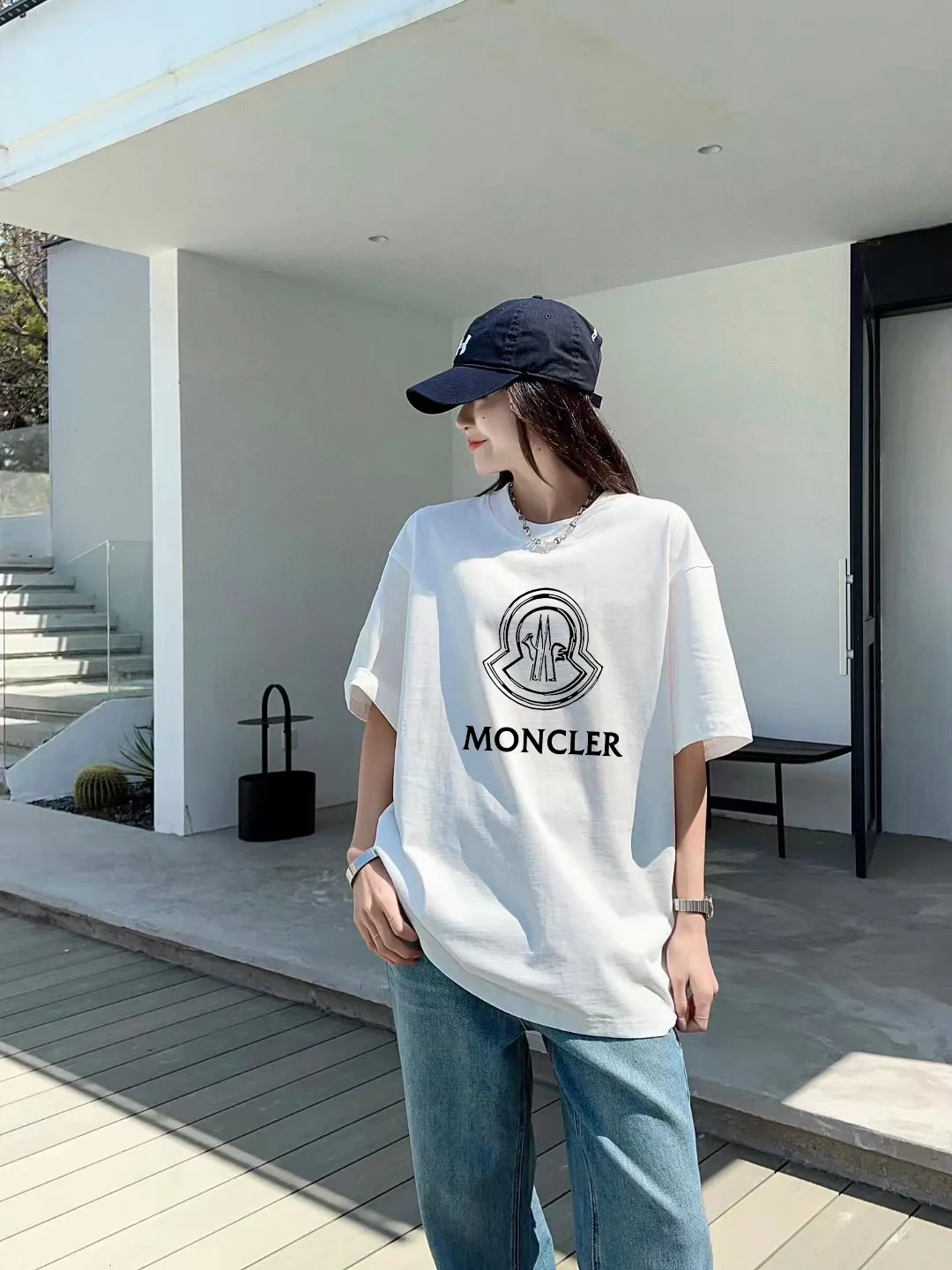 P140 🔥 [MONCLER] 2025FW short-sleeved T-shirt LOGO printing, high-end 26s double yarn 300g fabric, heavy fabric, custom stretcher rib, same vat and dye, complete three standards, same style for men and women, color: black, white, size: S M L XL 2XL