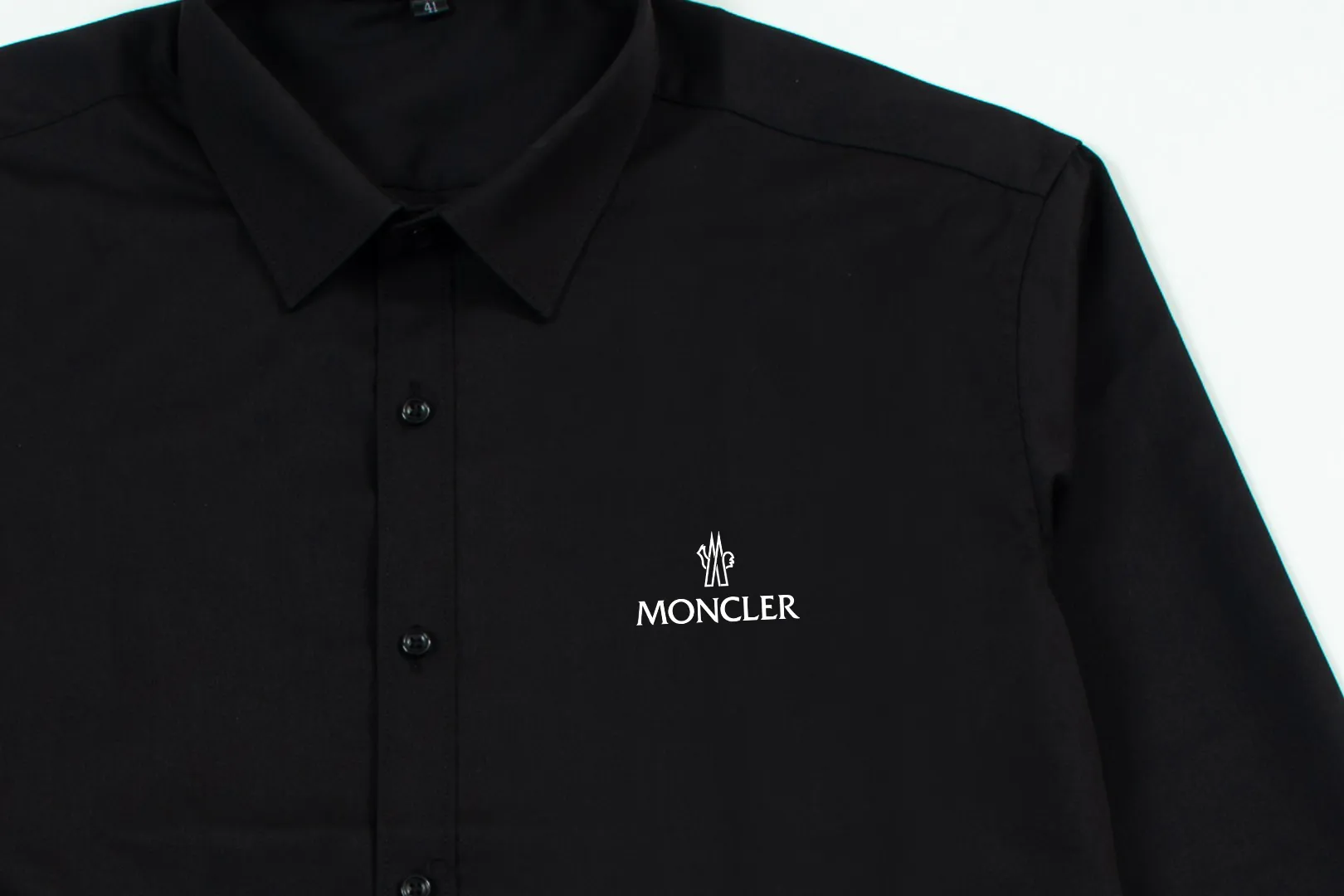 P270 Moncler official website classic brand logo design long-sleeved shirt, custom-dyed fabric, upper body full of high-end feel, pure cotton bamboo fiber fabric, high quality, same style for men and women. Size: 39-43 (M-3XL)