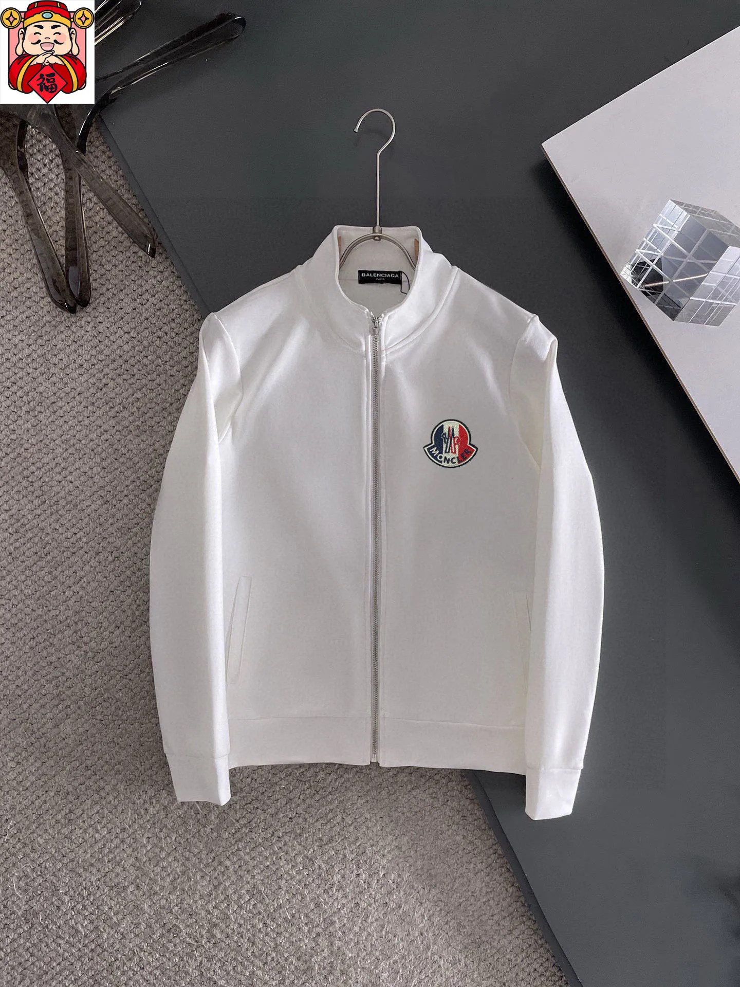 P400 💰【MONCLER】(Fat Man Gospel) hot-selling suit is coming. Focus on the original version of the official website. 2025 new hot-selling cardigan and sweatshirt suit. The original product is carefully crafted by 🇭🇰. It has a fitting and perfect upper body effect. 100% natural high-quality Roman cotton, close-fitting comfort, noble and elegant! Original hardware embodies elegance and nobility! Counter size: M-5XL (maximum wear up to 220 pounds)