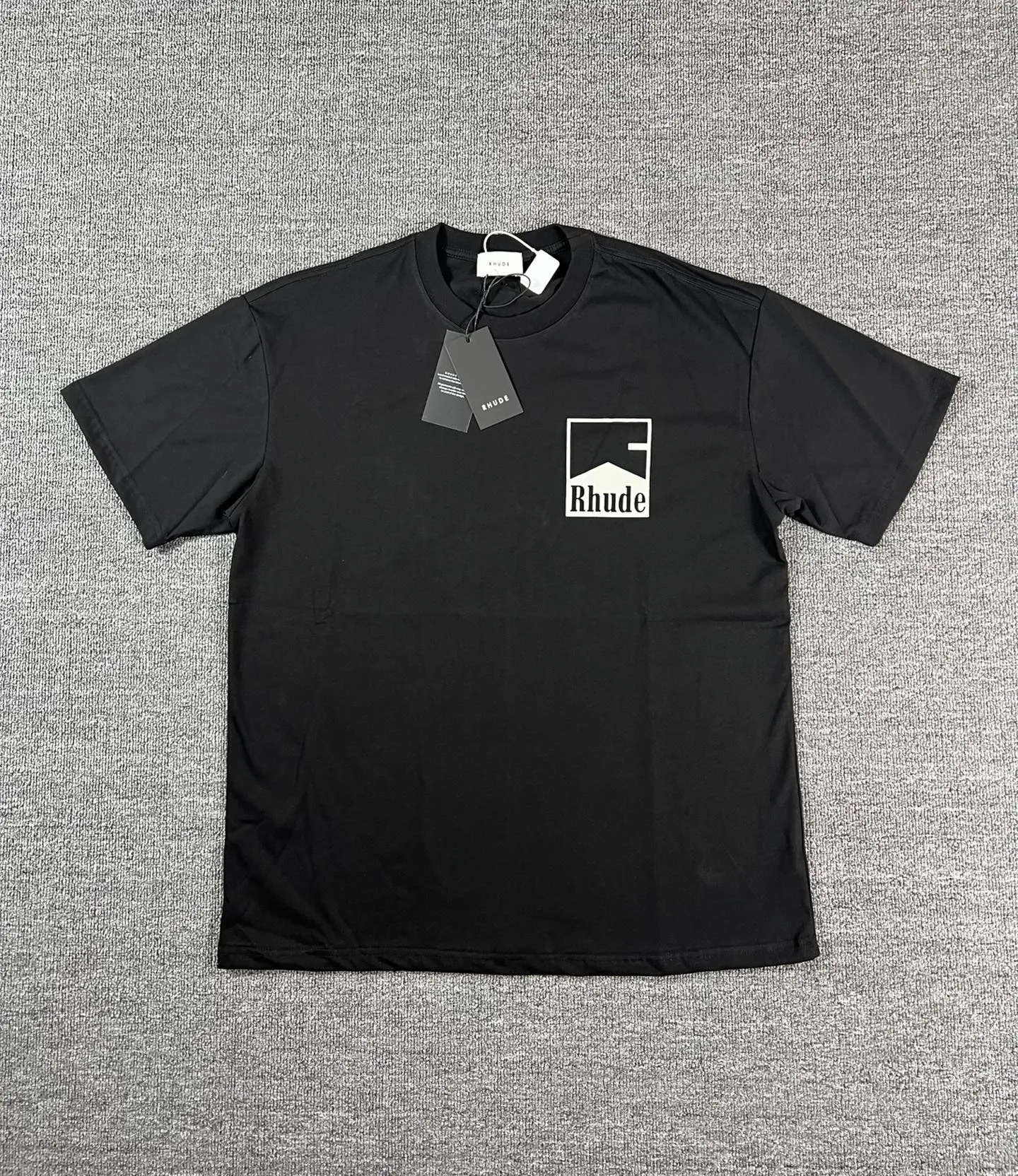 No. 812 #P122 #美ChaoRhude Graphic-print Logo environmentally friendly water glue printing High-quality double yarn pure cotton short-sleeved T-shirt Size: S M L XL