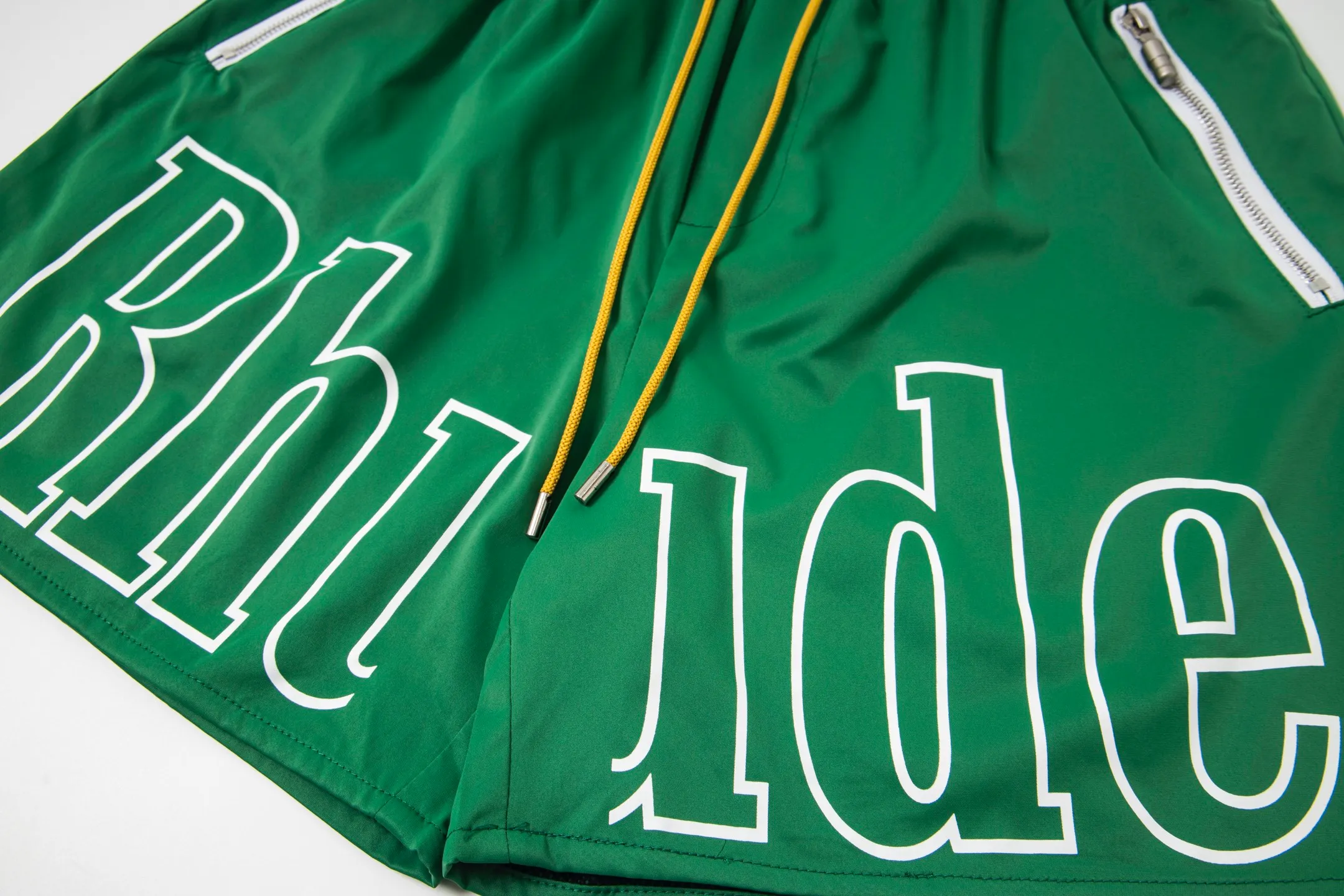 808#P160 Rhude American trendy brand quick-drying beach pants with elastic waist heavy-duty zipper shorts letter print trendy inner mesh men's loose sports pants Color: Black Gray Green Blue Fabric: 150g nylon 100% polyester Size: S M L XL