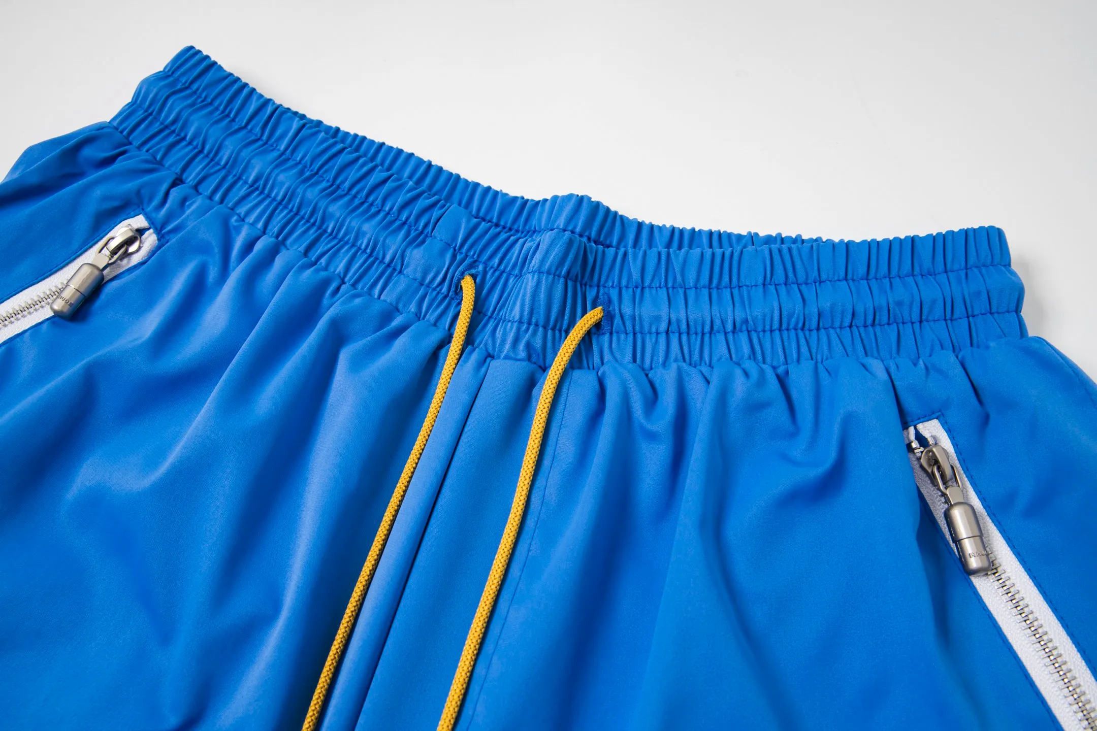 808#P160 Rhude American trendy brand quick-drying beach pants with elastic waist heavy-duty zipper shorts letter print trendy inner mesh men's loose sports pants Color: Black Gray Green Blue Fabric: 150g nylon 100% polyester Size: S M L XL