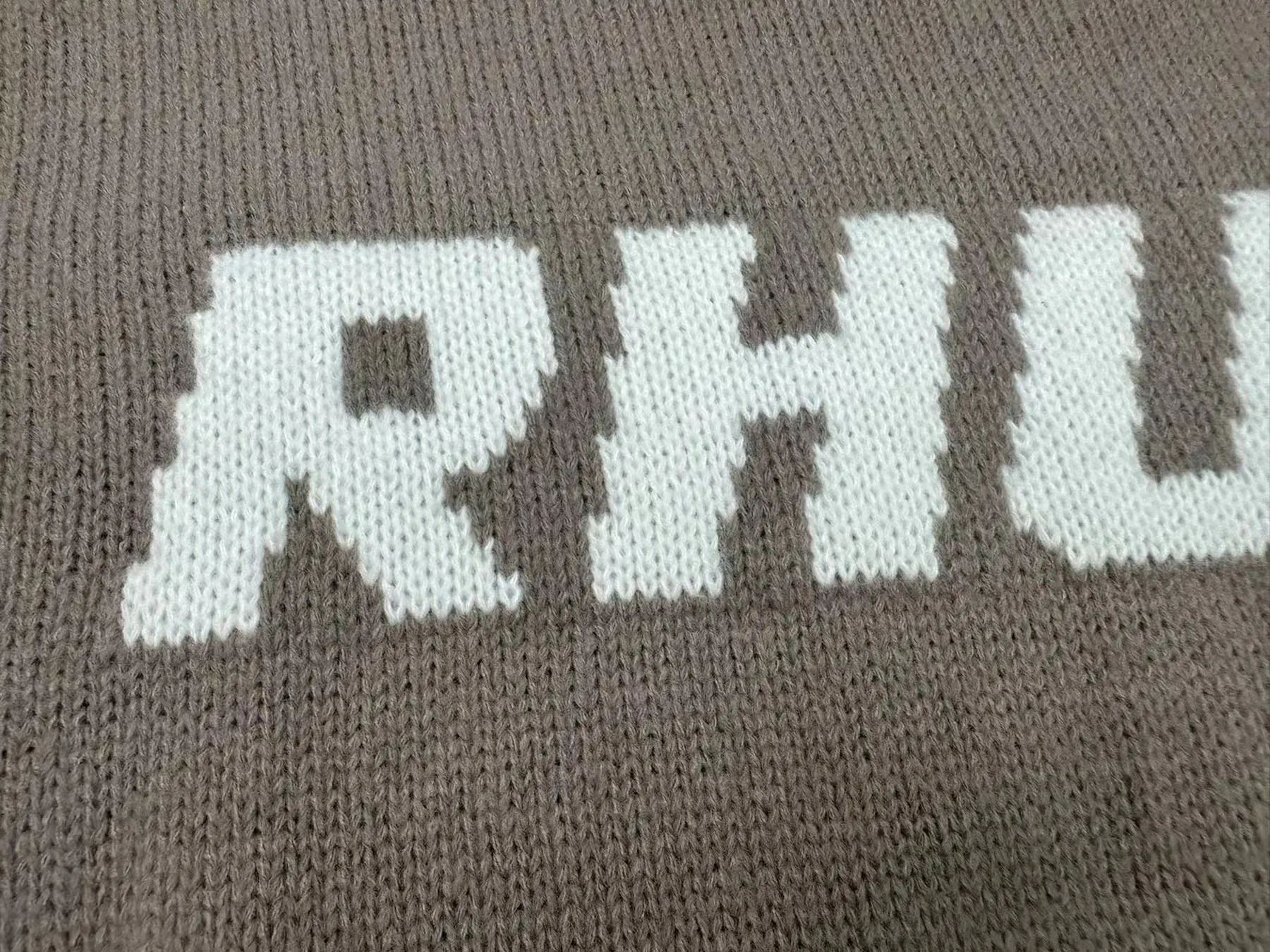 P240 Rhude new racing track jacquard crew neck sweater Color: Khaki White Size: M L XL XXL