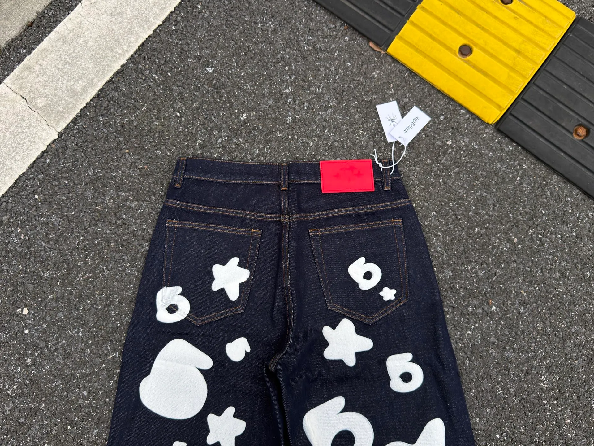 P250 (Outdoor original picture direct) top version Sp10der street fashion brand foam printed big star washed and distressed casual jeans for men and women color: raw cow color code number: 28 30 32 34 36