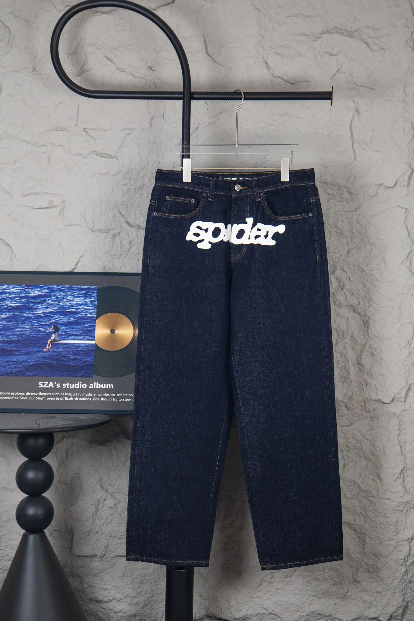P240 Outdoor original picture straight out) Top version Sp10der street fashion brand printed washed and distressed casual jeans for men and women. Size: 28 30 32 34 36