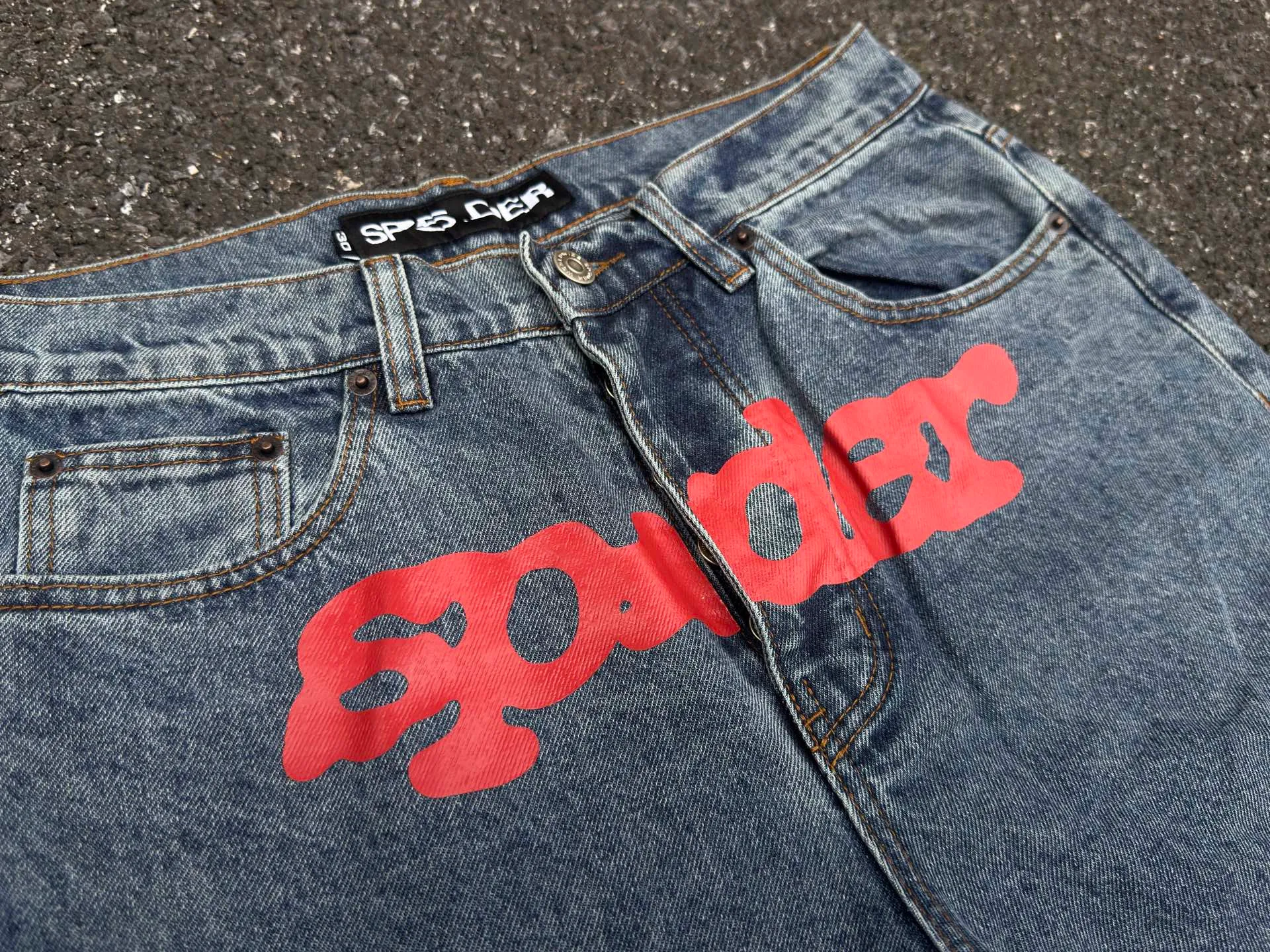 -Size details P210 (original outdoor picture straight out) top version Sp10der street fashion brand printed washed and distressed casual jeans for men and women, same style. Size: 28 30 32 34 36