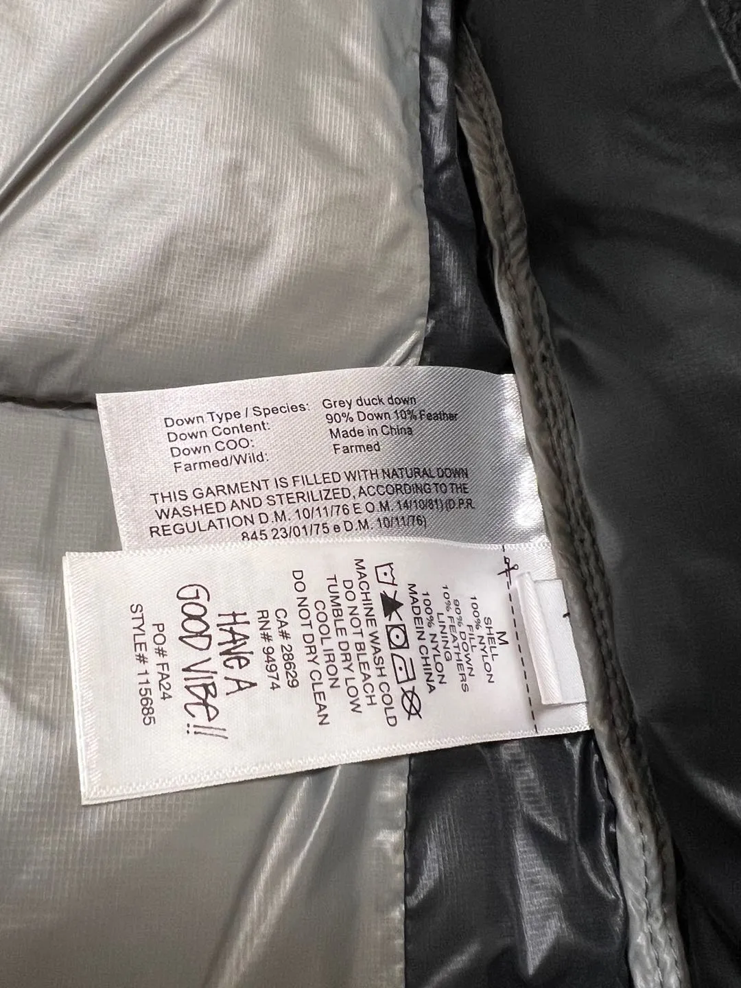 Stussy/Stussy 22Fw classic letter hooded down jacket, black, gray, black and pink, S-XL, filled with national standard 90 velvet/average 450g of velvet. It has a Michelin effect when you put it on. 800 puffs, fluffy and warm, full and light.